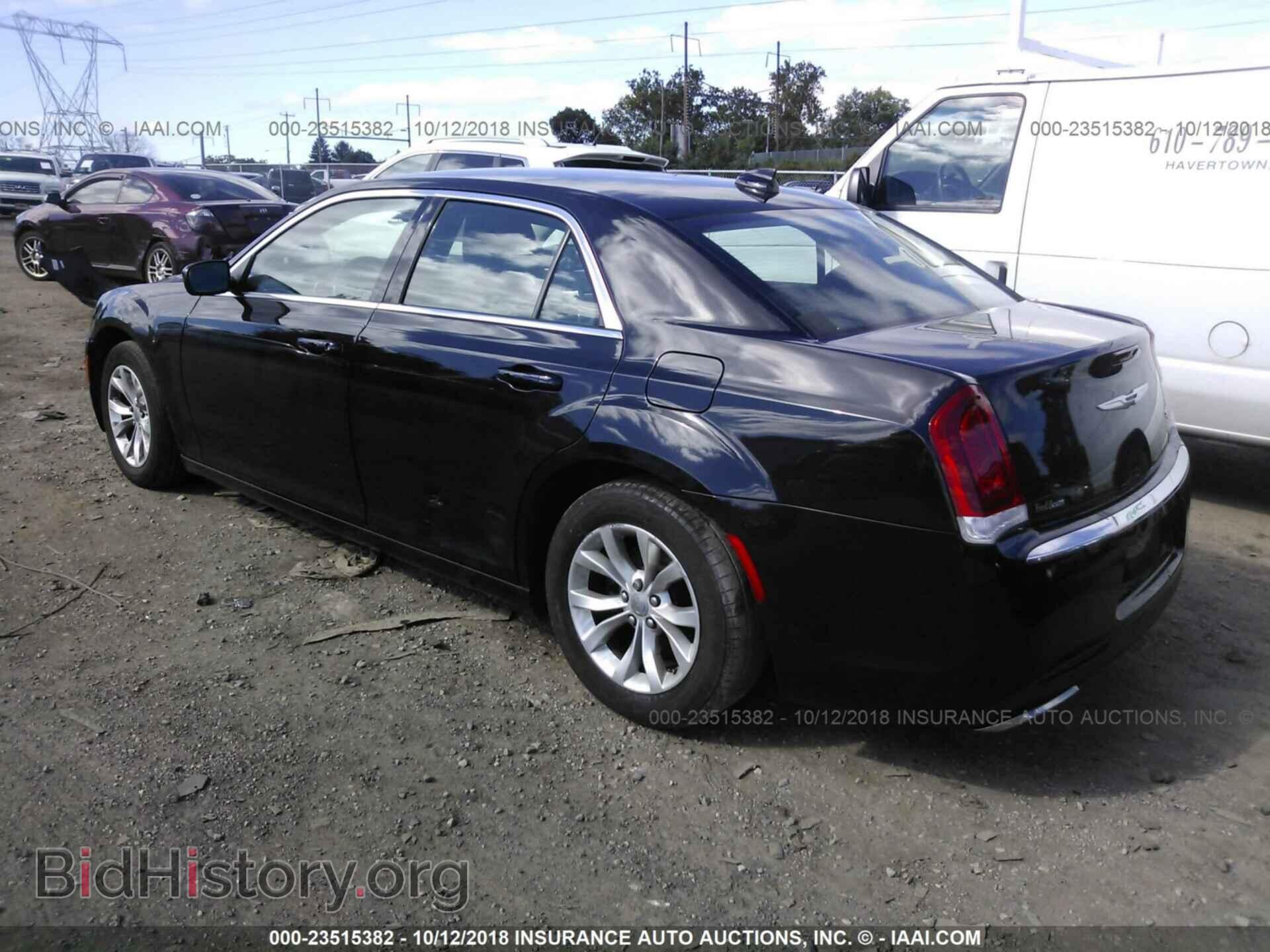 2015 CHRYSLER 300 - VIN: 2C3CCAAG4FH898956 - Фото 3