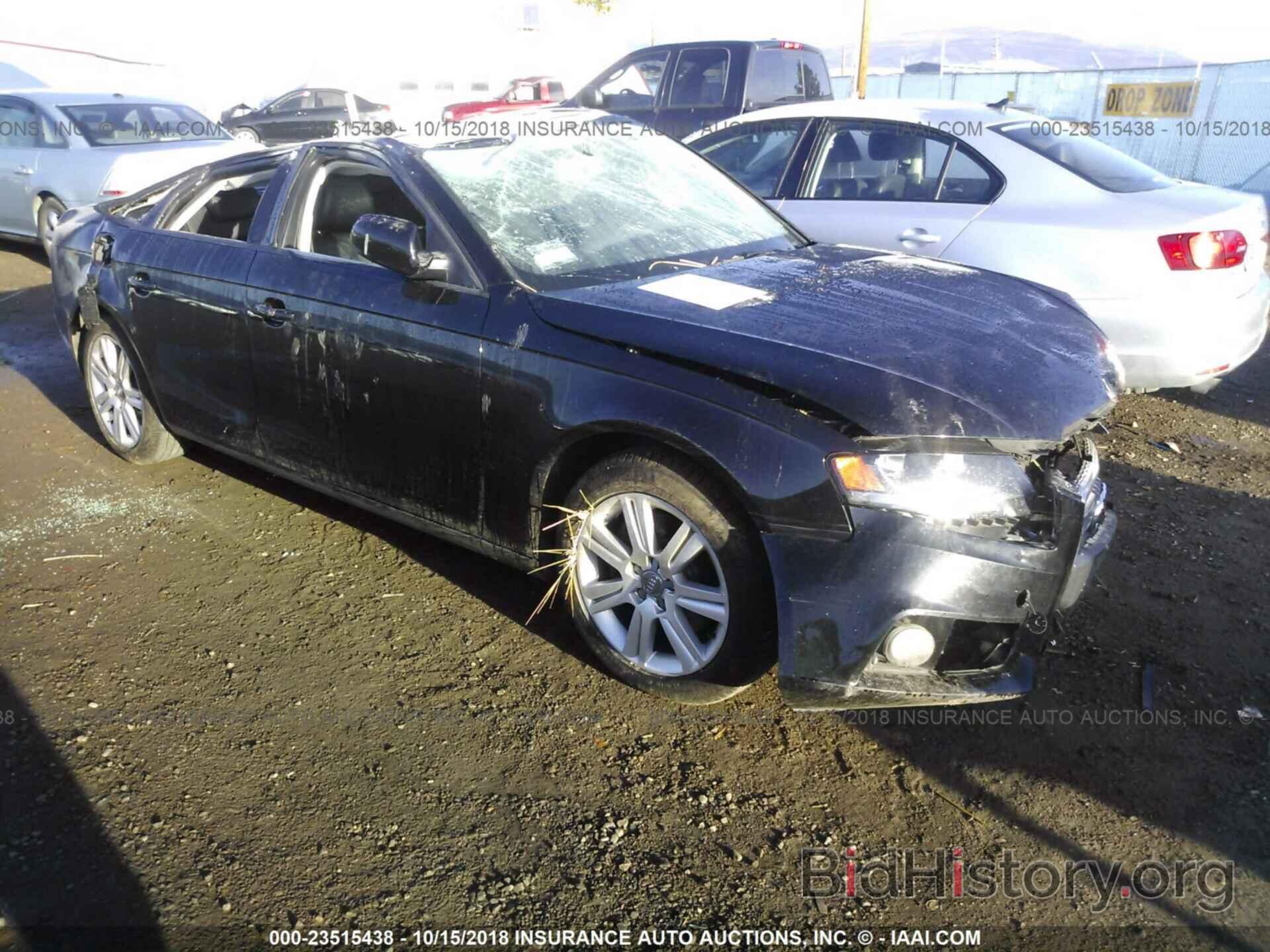 Photo WAUBFAFLXAN056074 - AUDI A4 2010