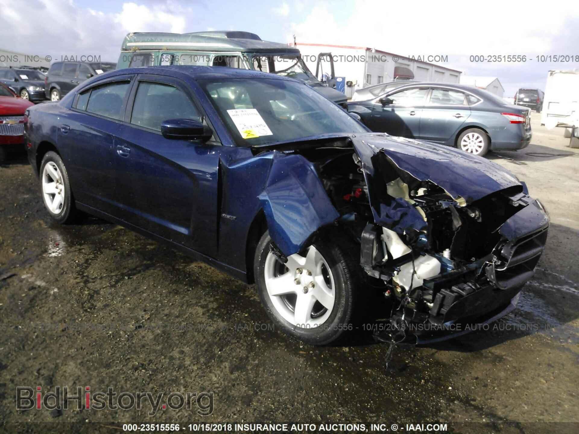 Фотография 2C3CDXAT8DH689911 - Dodge Charger 2013