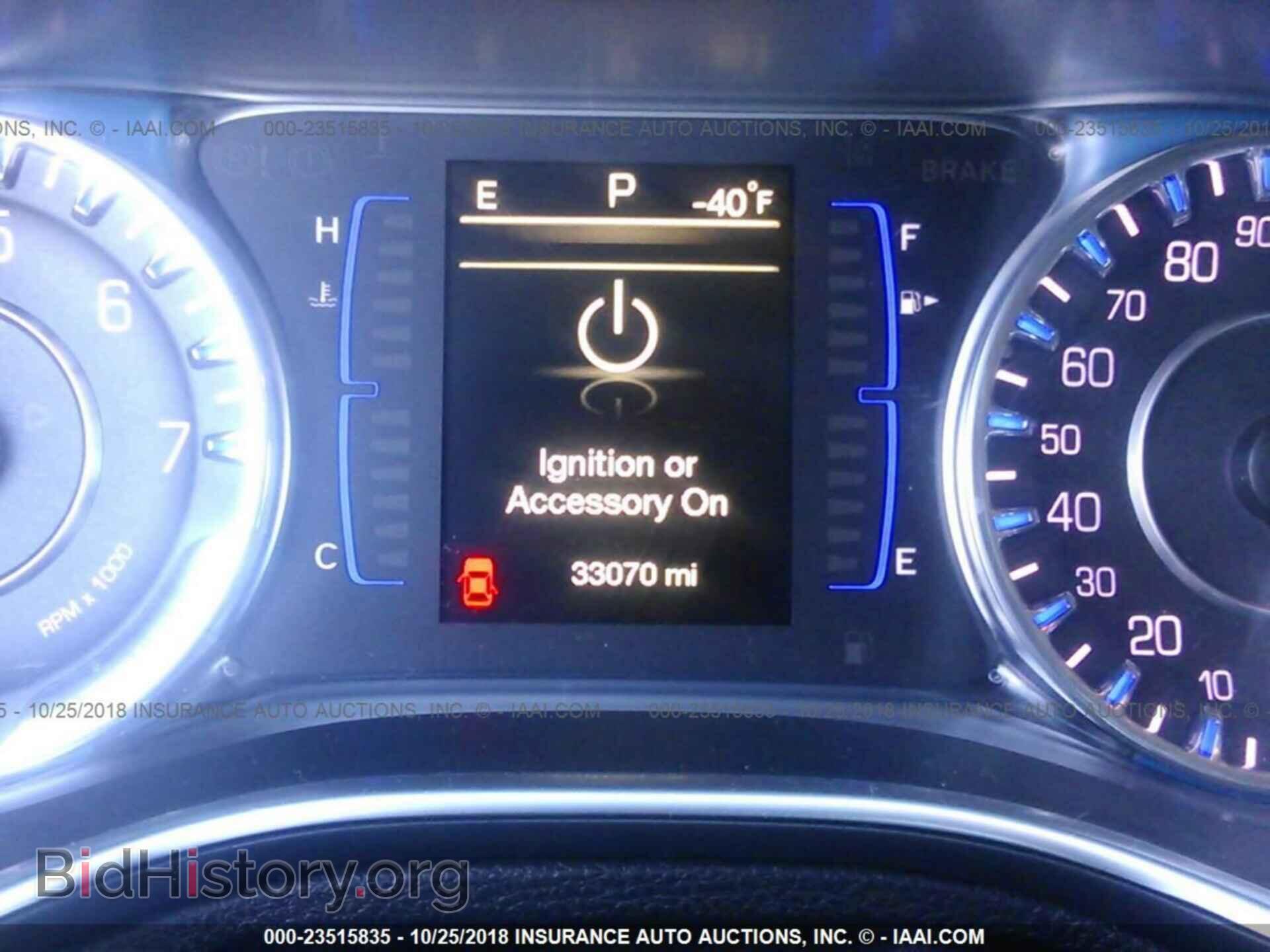 2016 Chrysler 200 - VIN: 1C3CCCAB2GN174644 - Photo 7