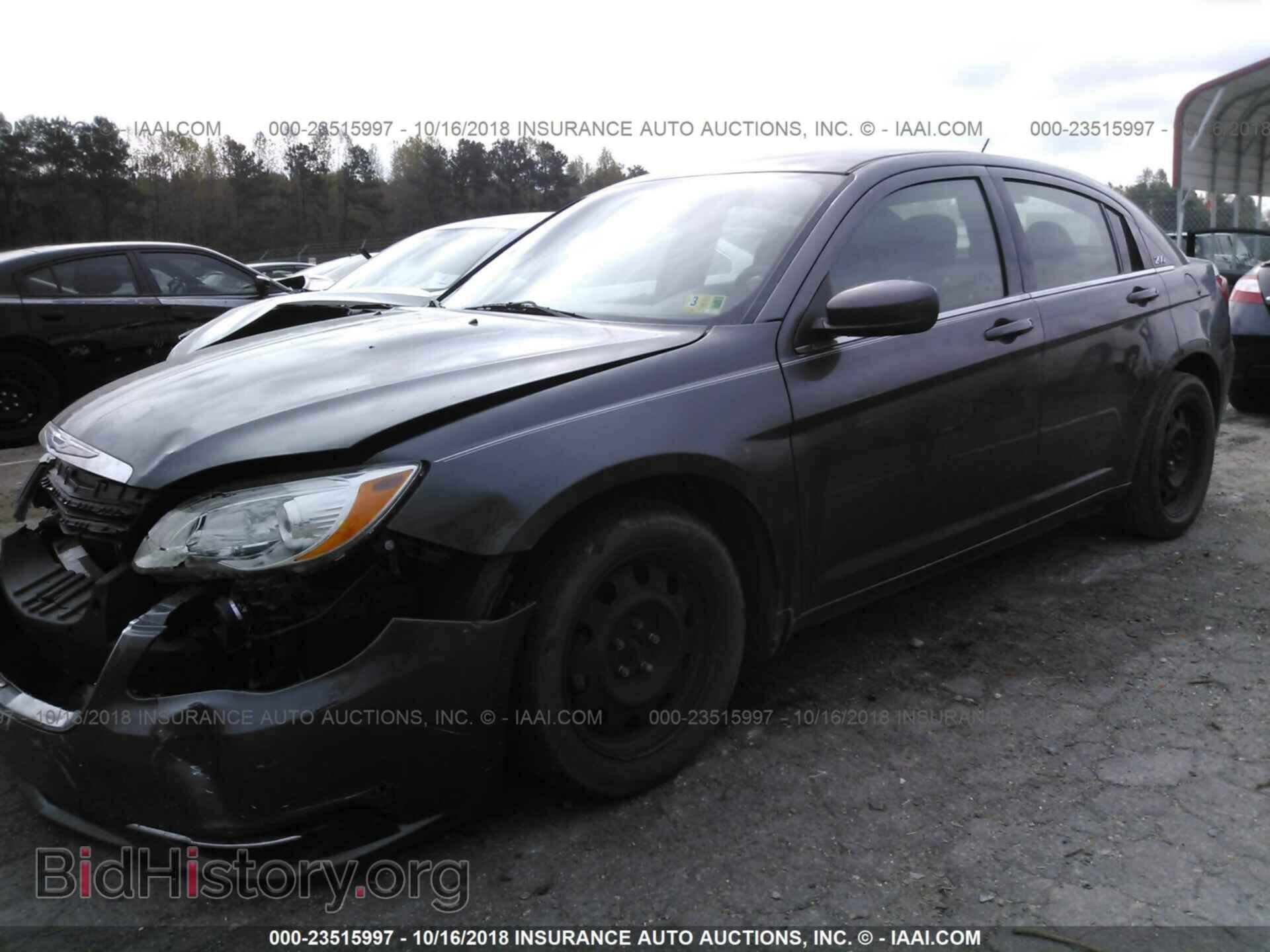 2014 CHRYSLER 200 - VIN: 1C3CCBAB2EN235949 - Photo 2