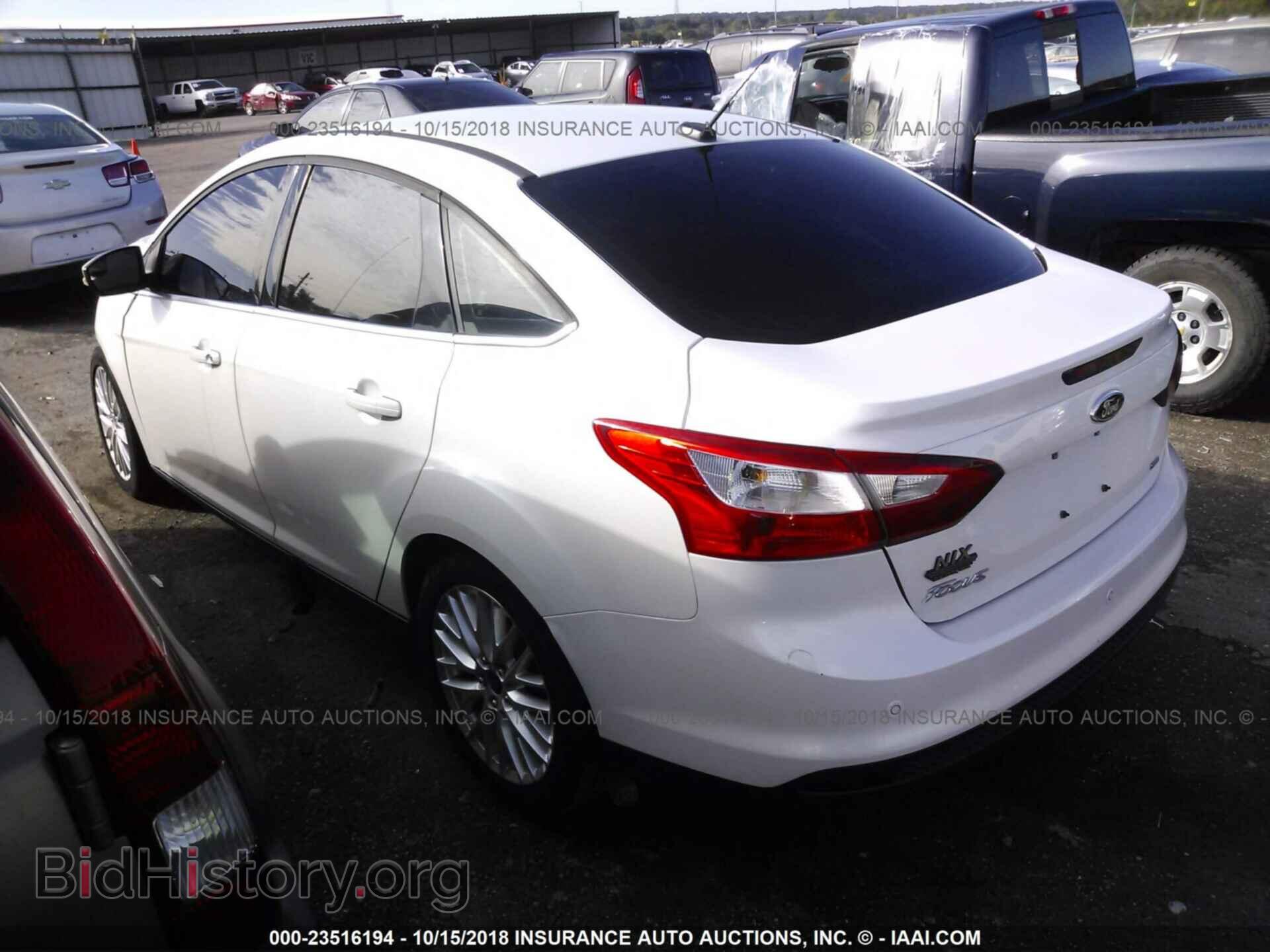 2012 Ford Focus - VIN: 1FAHP3H2XCL216517 - Photo 3