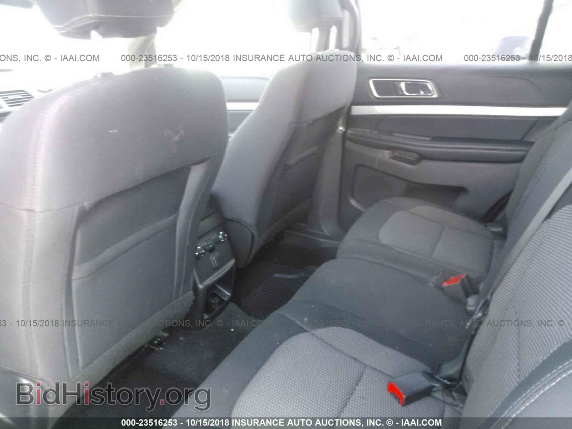 2017 Ford Explorer - VIN: 1FM5K8D82HGD00653 - Фото 8