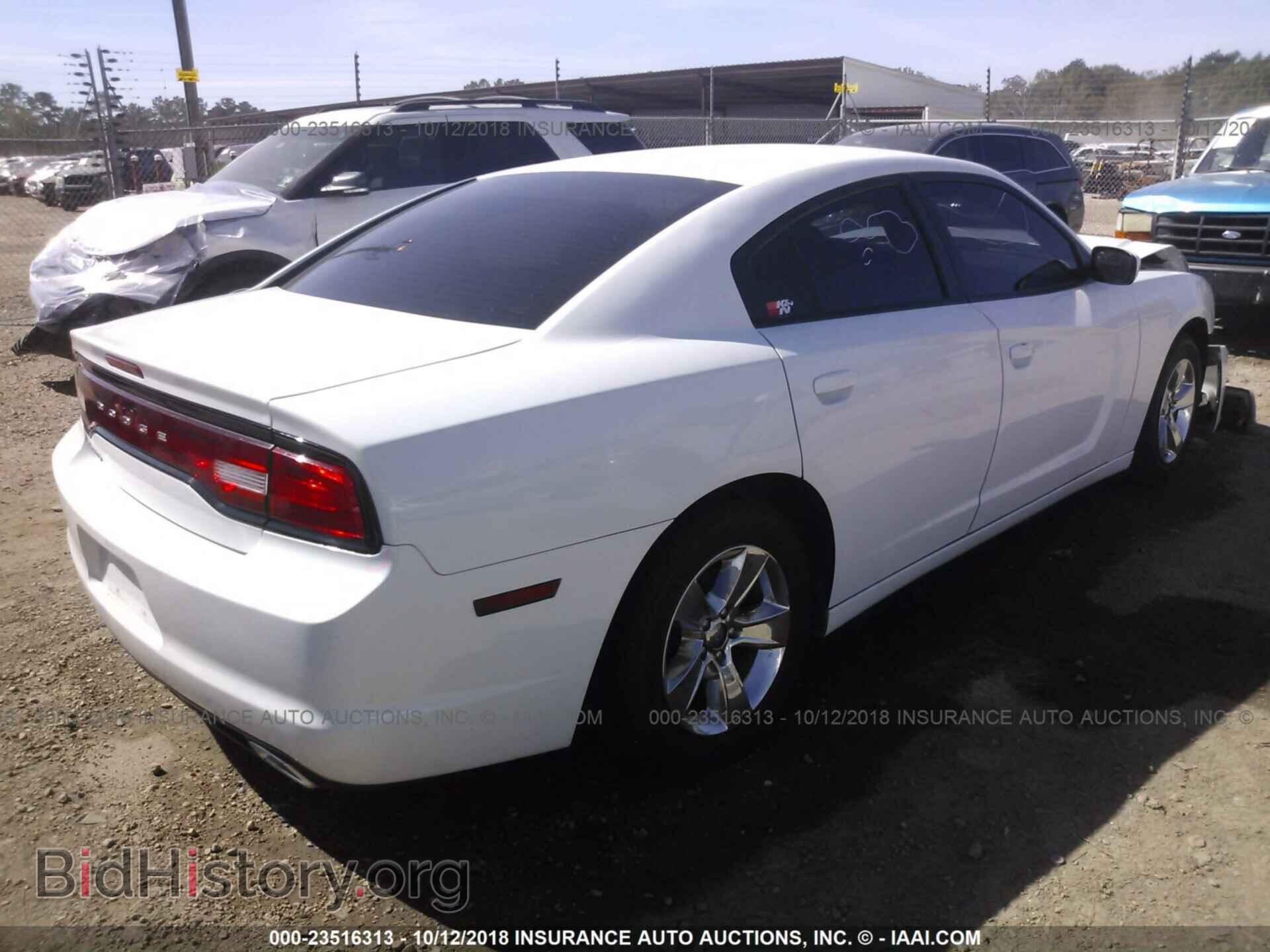 2013 Dodge Charger - VIN: 2C3CDXBG3DH636969 - Photo 4