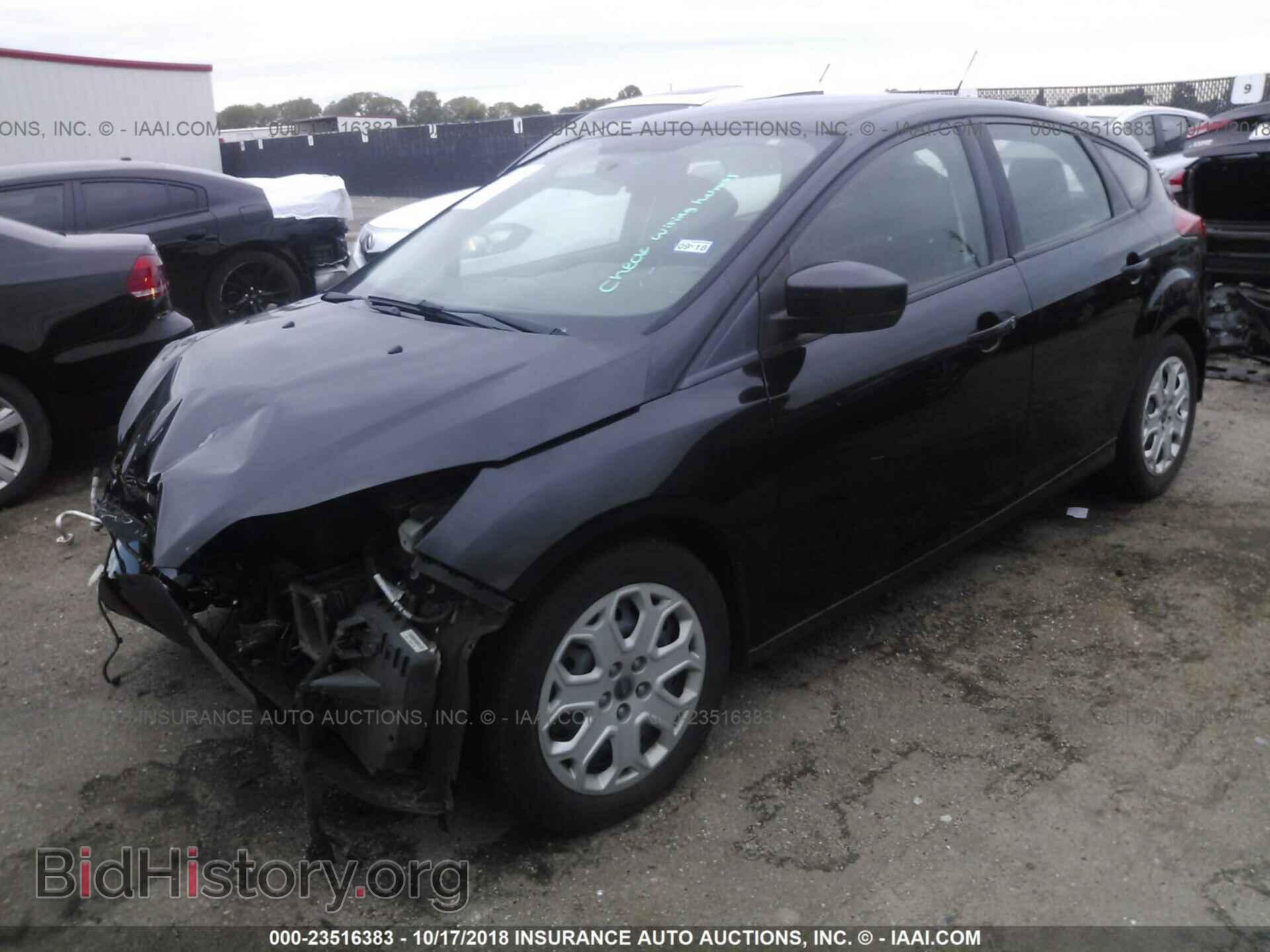 2012 Ford Focus - VIN: 1FAHP3K20CL476112 - Фото 2