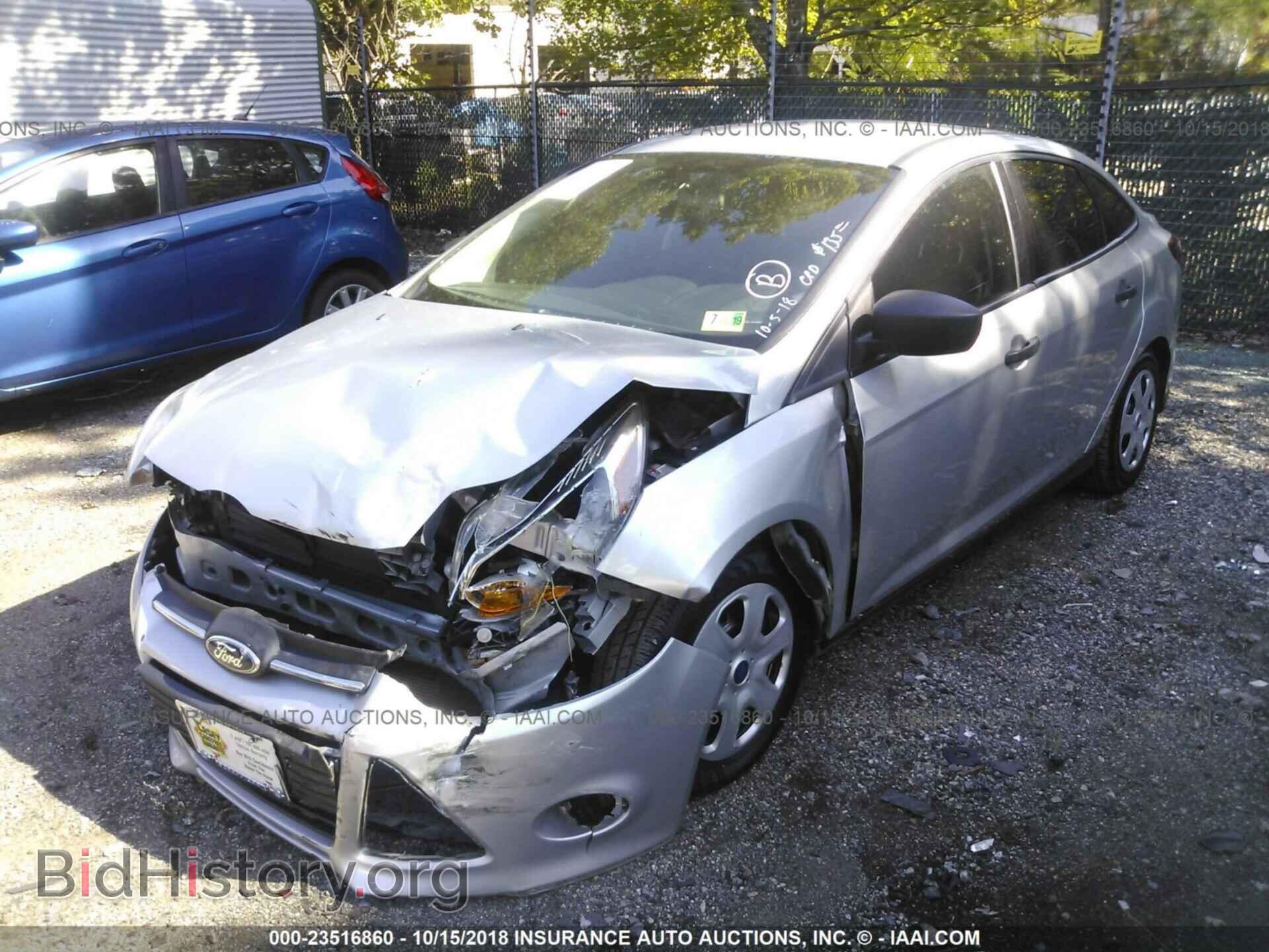 2014 Ford Focus - VIN: 1FADP3E23EL339436 - Photo 2