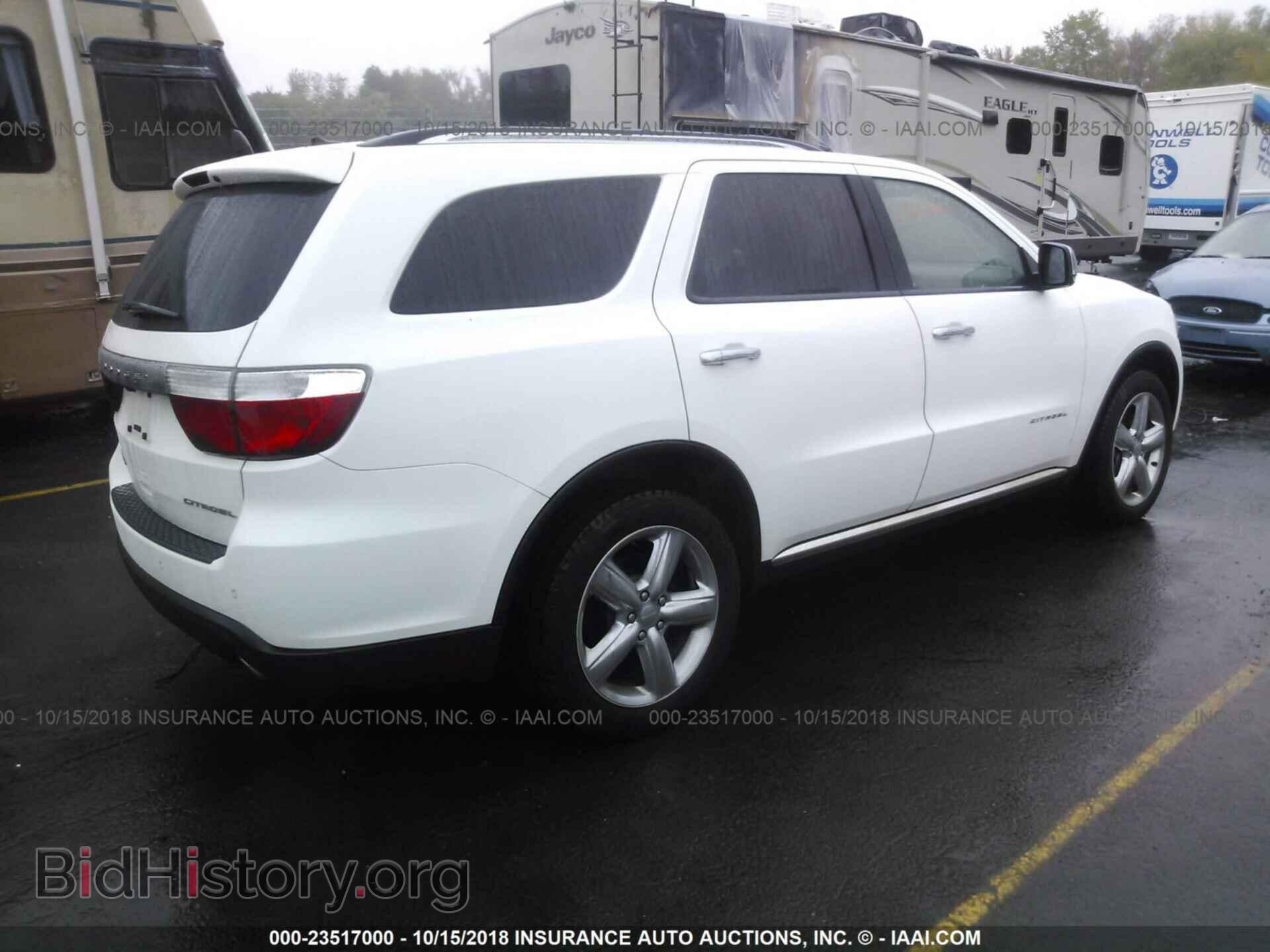 2013 Dodge Durango - VIN: 1C4SDJET2DC663872 - Photo 4