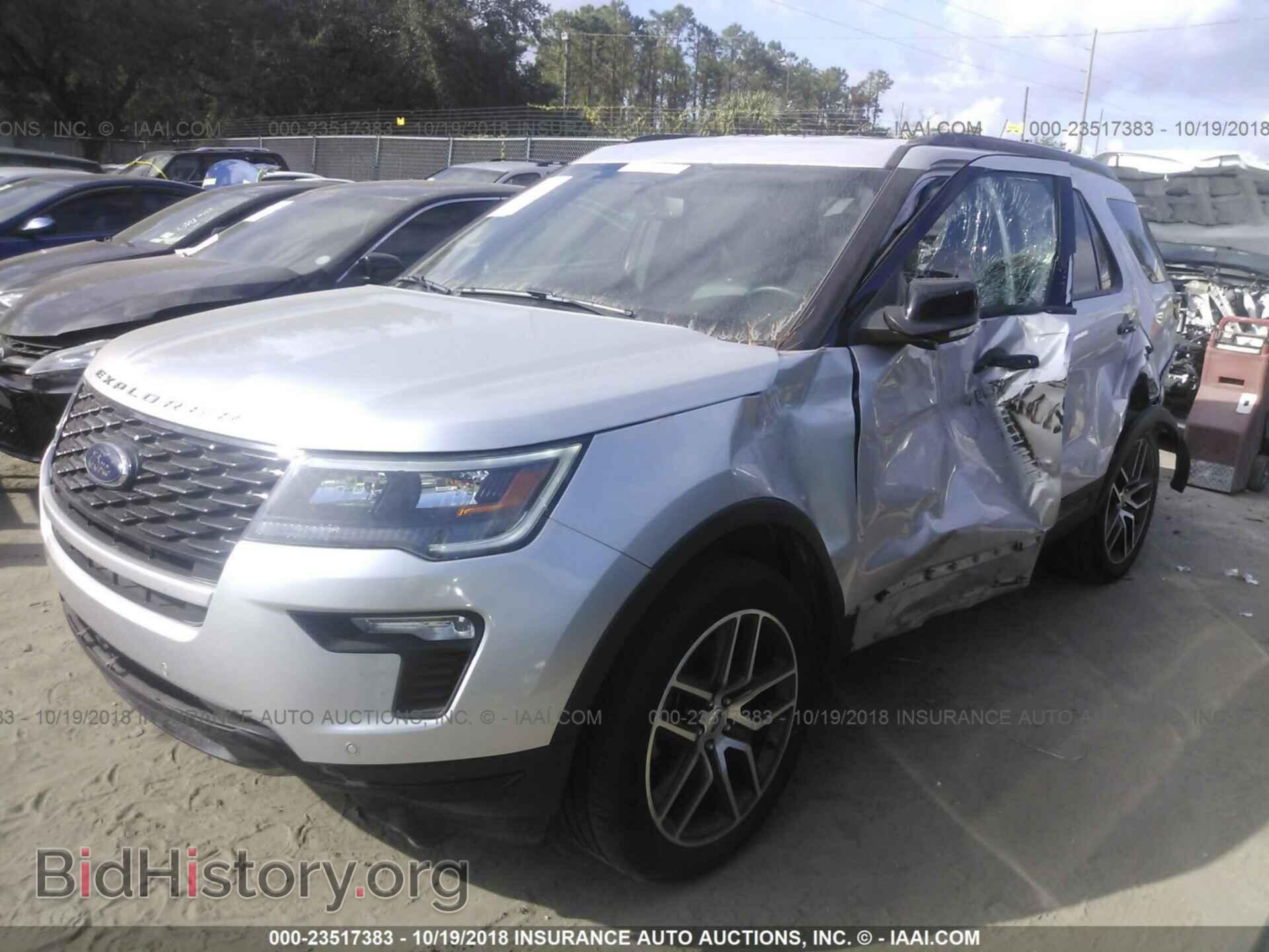 2018 Ford Explorer - VIN: 1FM5K8GT9JGB20186 - Фото 6