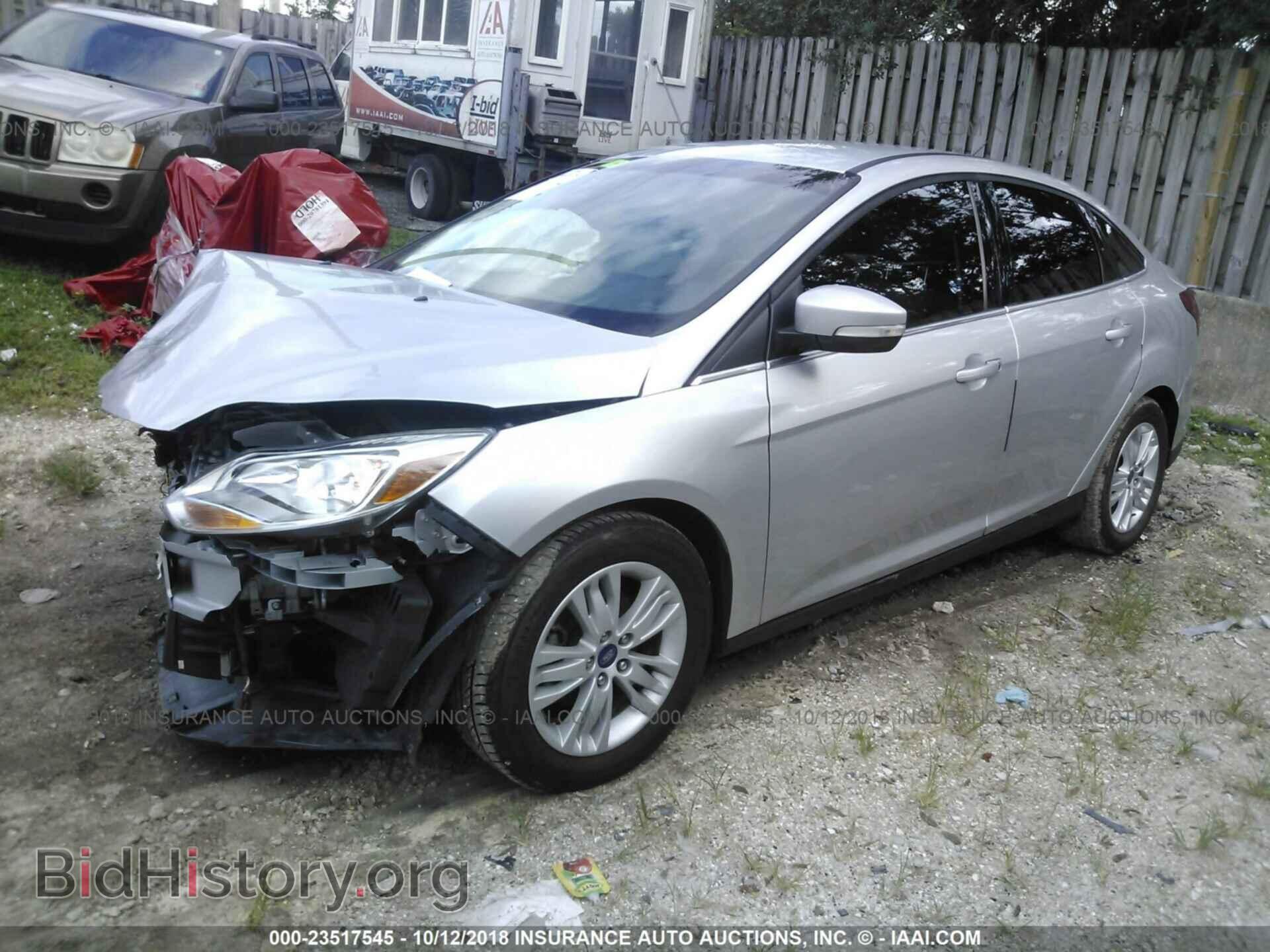 2012 Ford Focus - VIN: 1FAHP3H20CL180143 - Фото 2