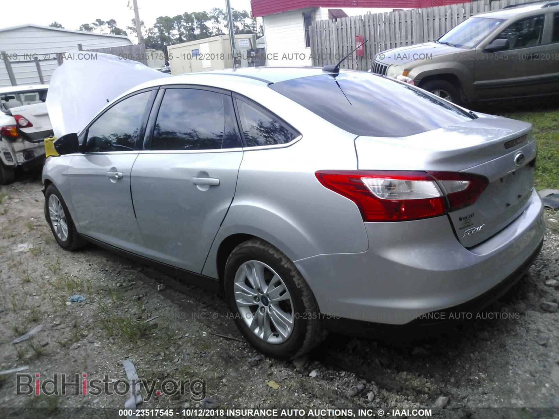 2012 Ford Focus - VIN: 1FAHP3H20CL180143 - Фото 3