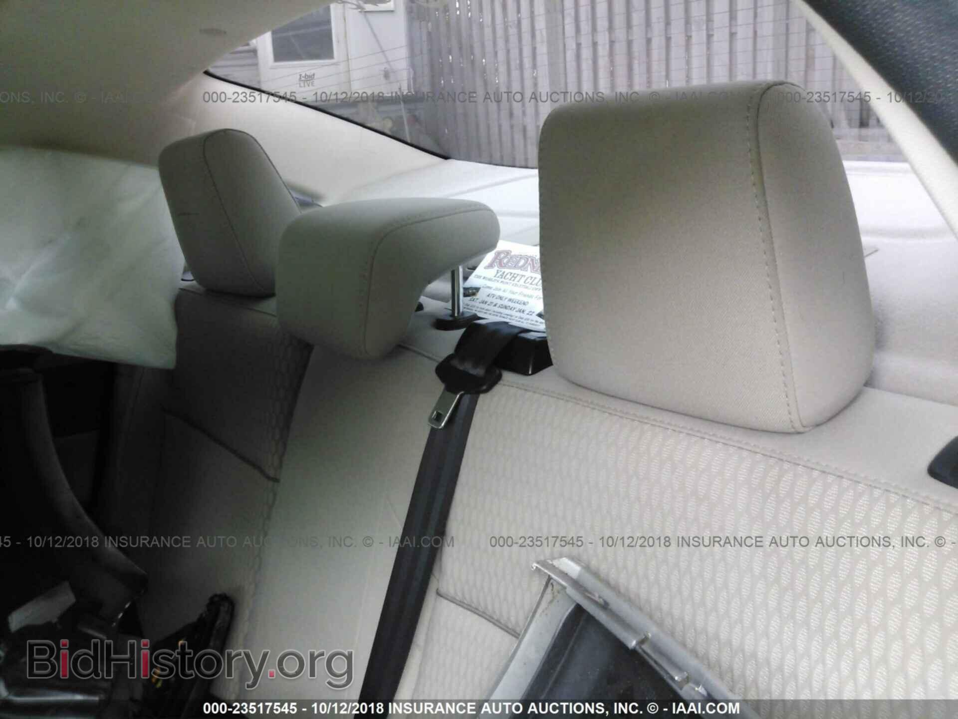 2012 Ford Focus - VIN: 1FAHP3H20CL180143 - Фото 8