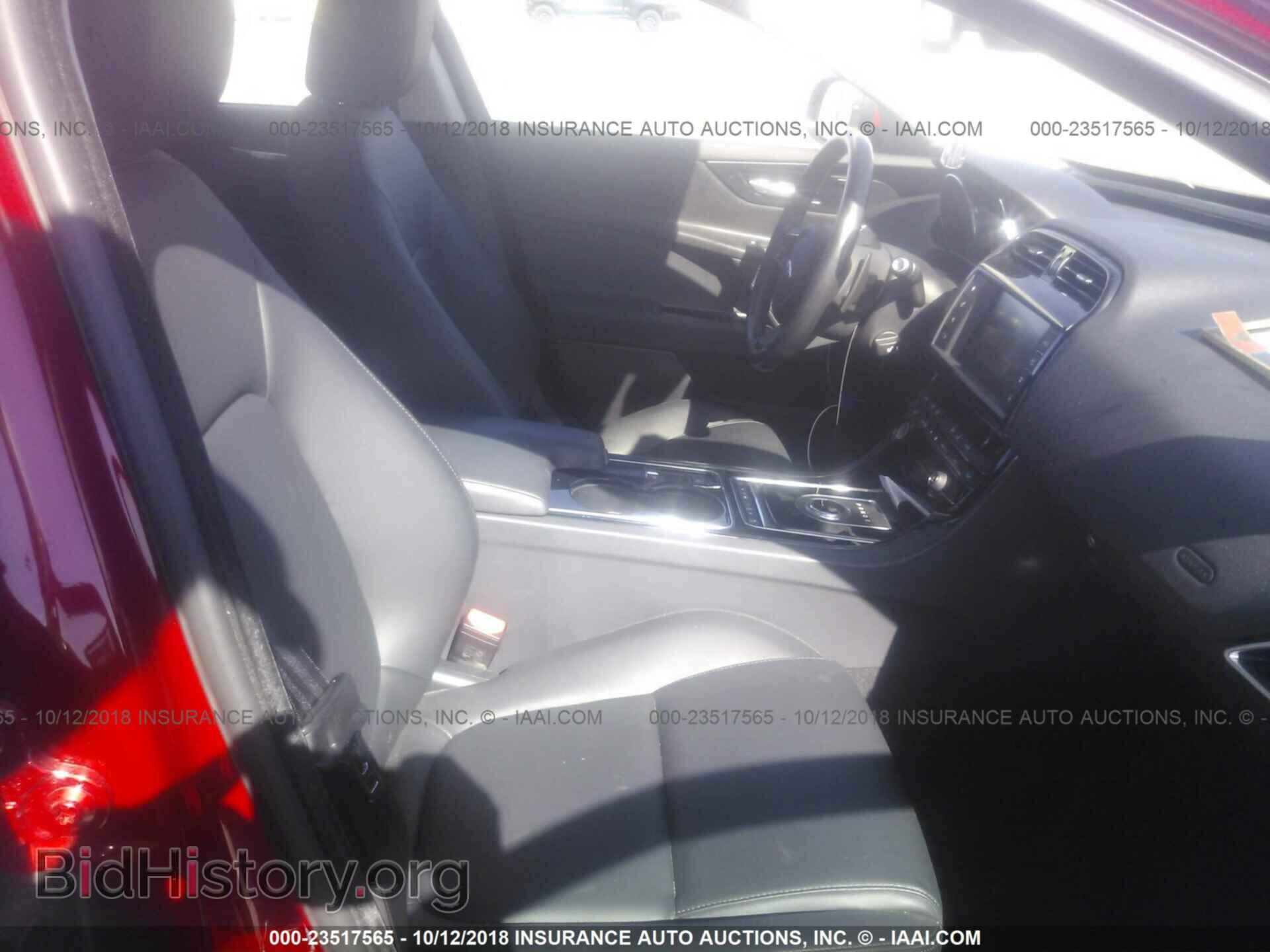 2017 Jaguar Xe - VIN: SAJAD4BGXHA960931 - Фото 5