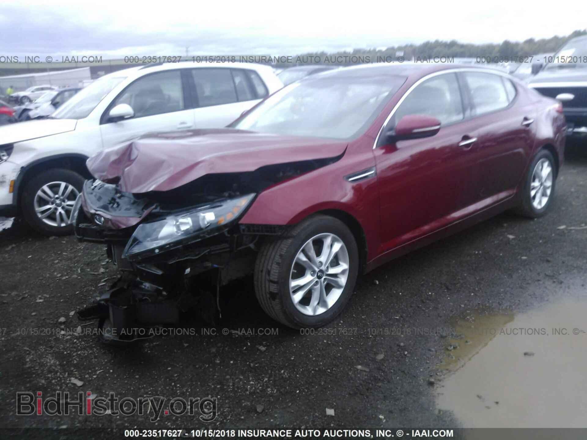 2011 Kia Optima - VIN: KNAGN4A74B5100205 - Photo 2