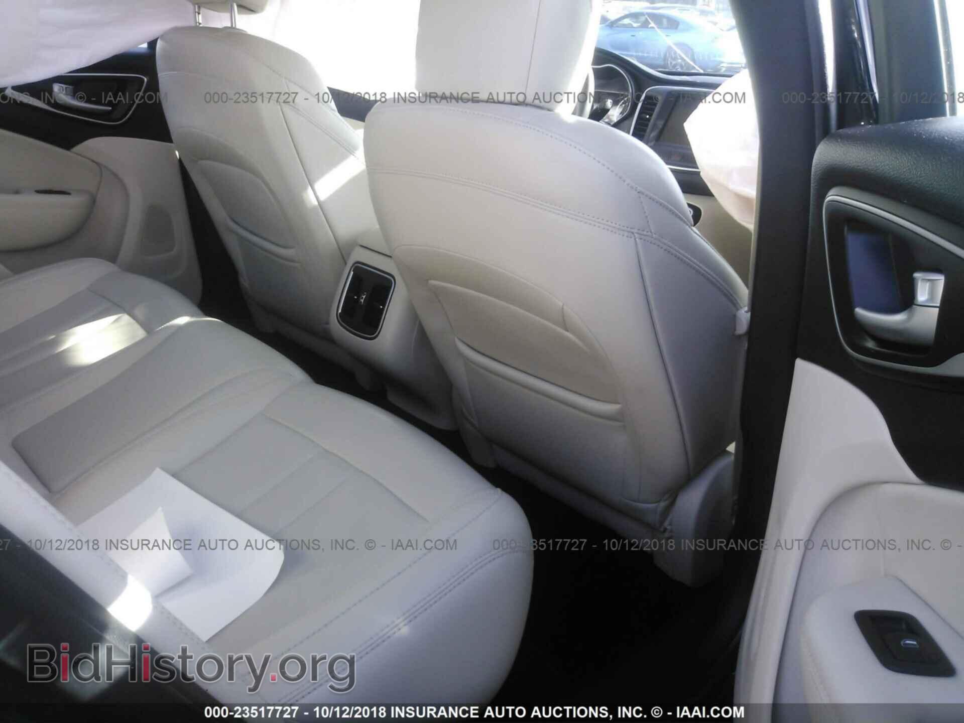 2016 Chrysler 200 - VIN: 1C3CCCAG2GN183761 - Фото 8