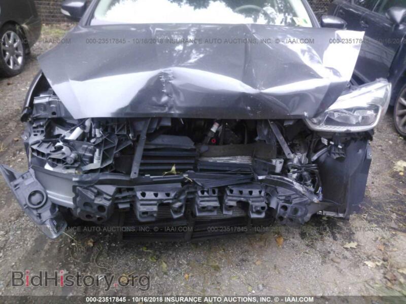 2016 Ford FOCUS (VIN 1FADP3F25GL220272) — фото 6 из 10