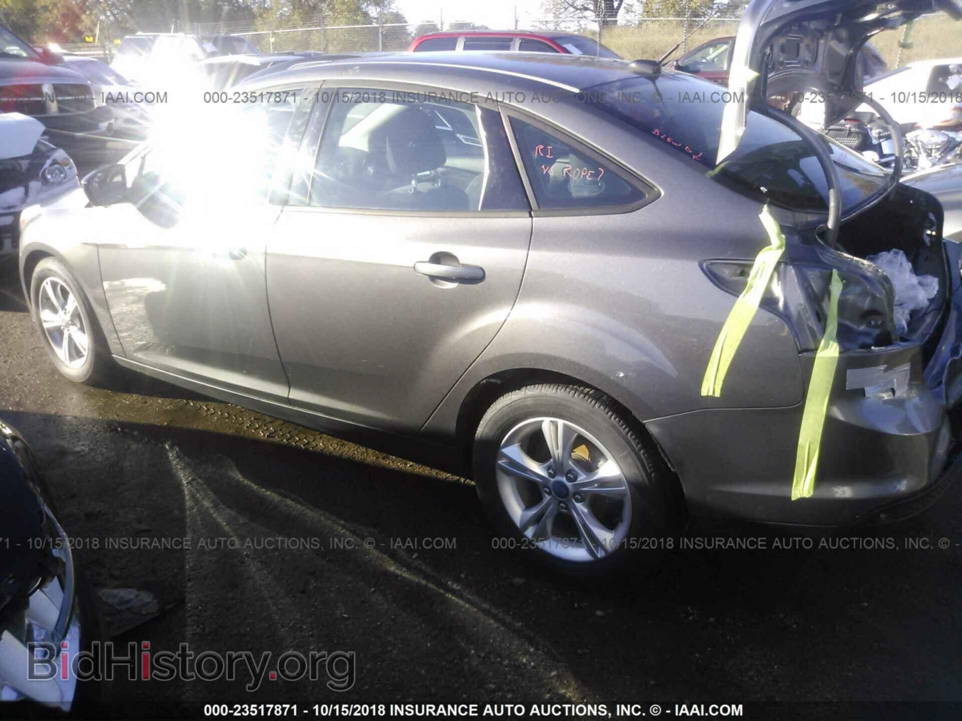 2012 Ford Focus - VIN: 1FAHP3F21CL257184 - Фото 3