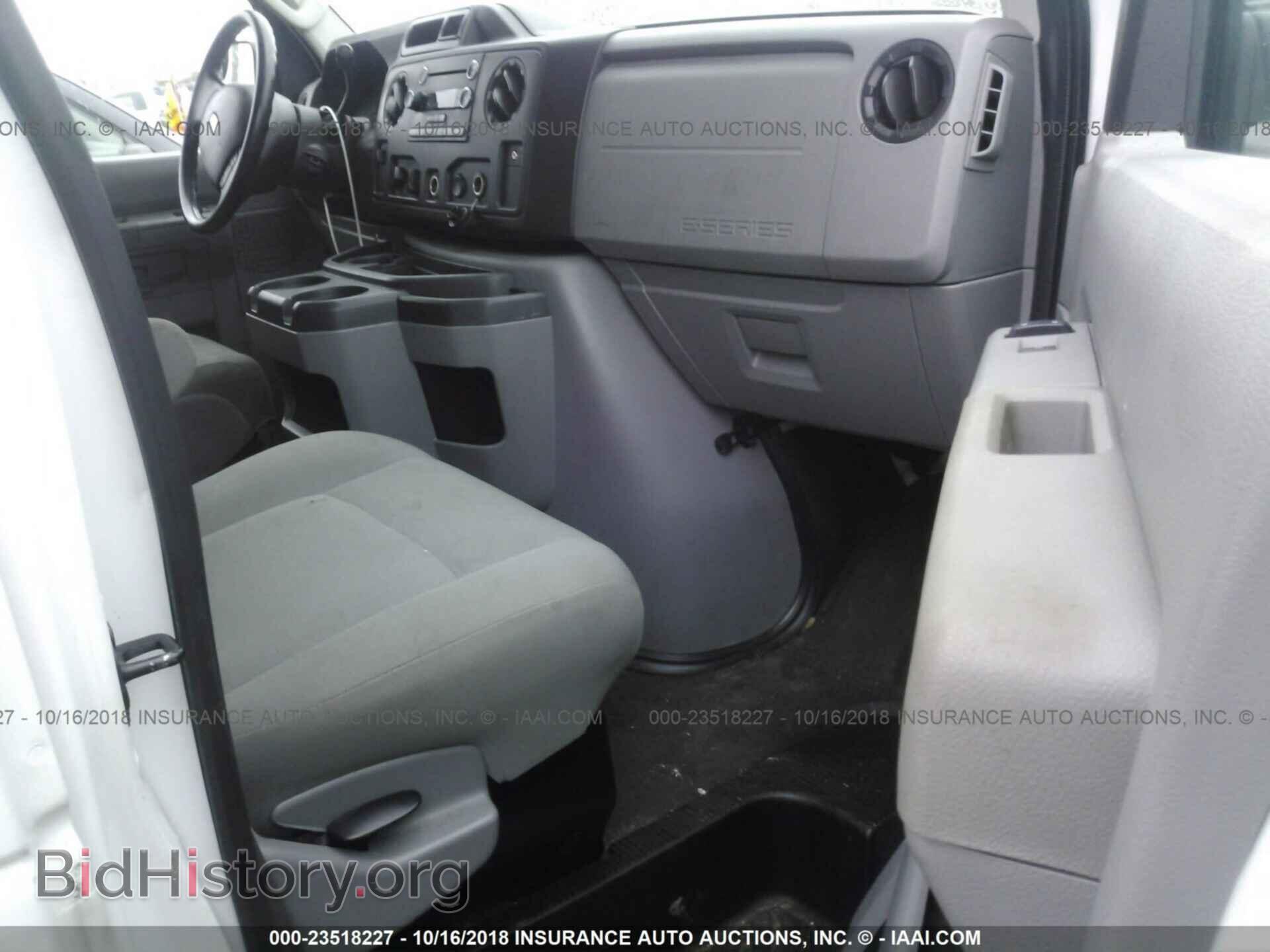 2011 Ford Econoline - VIN: 1FTNE1EW6BDA21540 - Фото 5