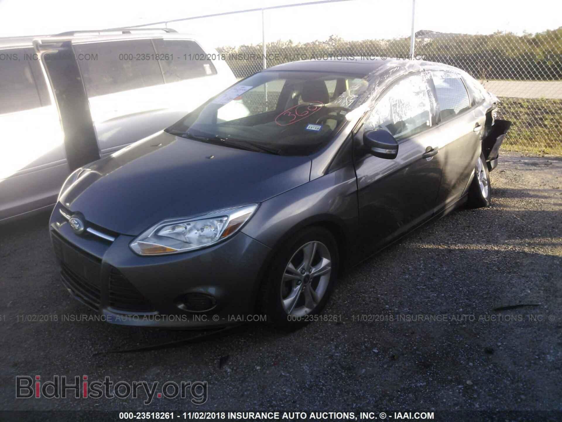 2014 Ford Focus - VIN: 1FADP3F29EL295439 - Фото 2