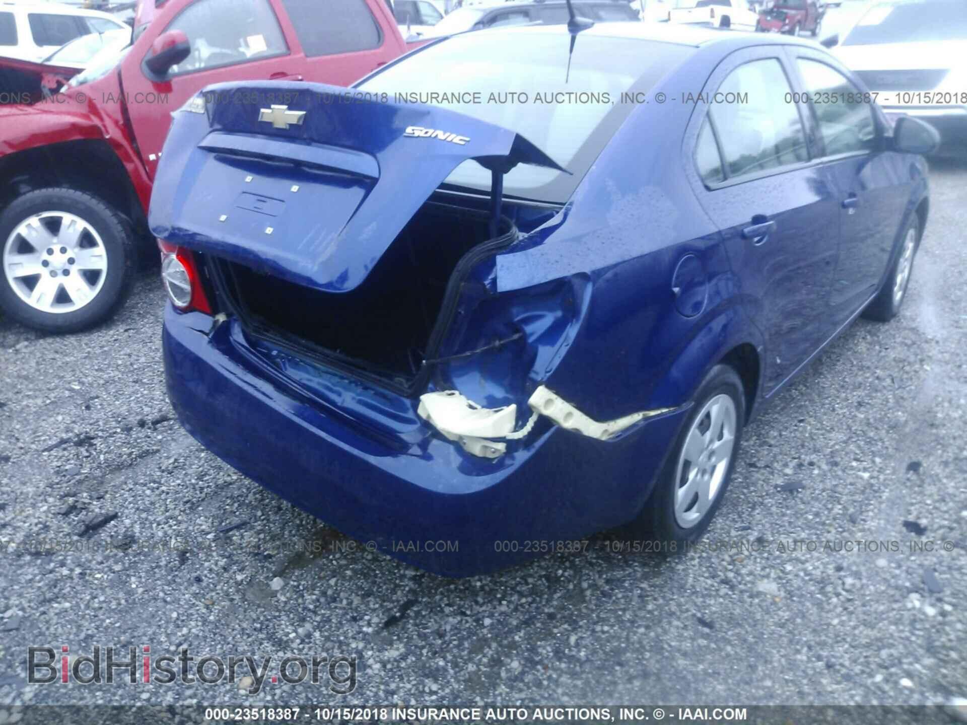 2014 Chevrolet Sonic - VIN: 1G1JB5SH2E4192819 - Photo 6