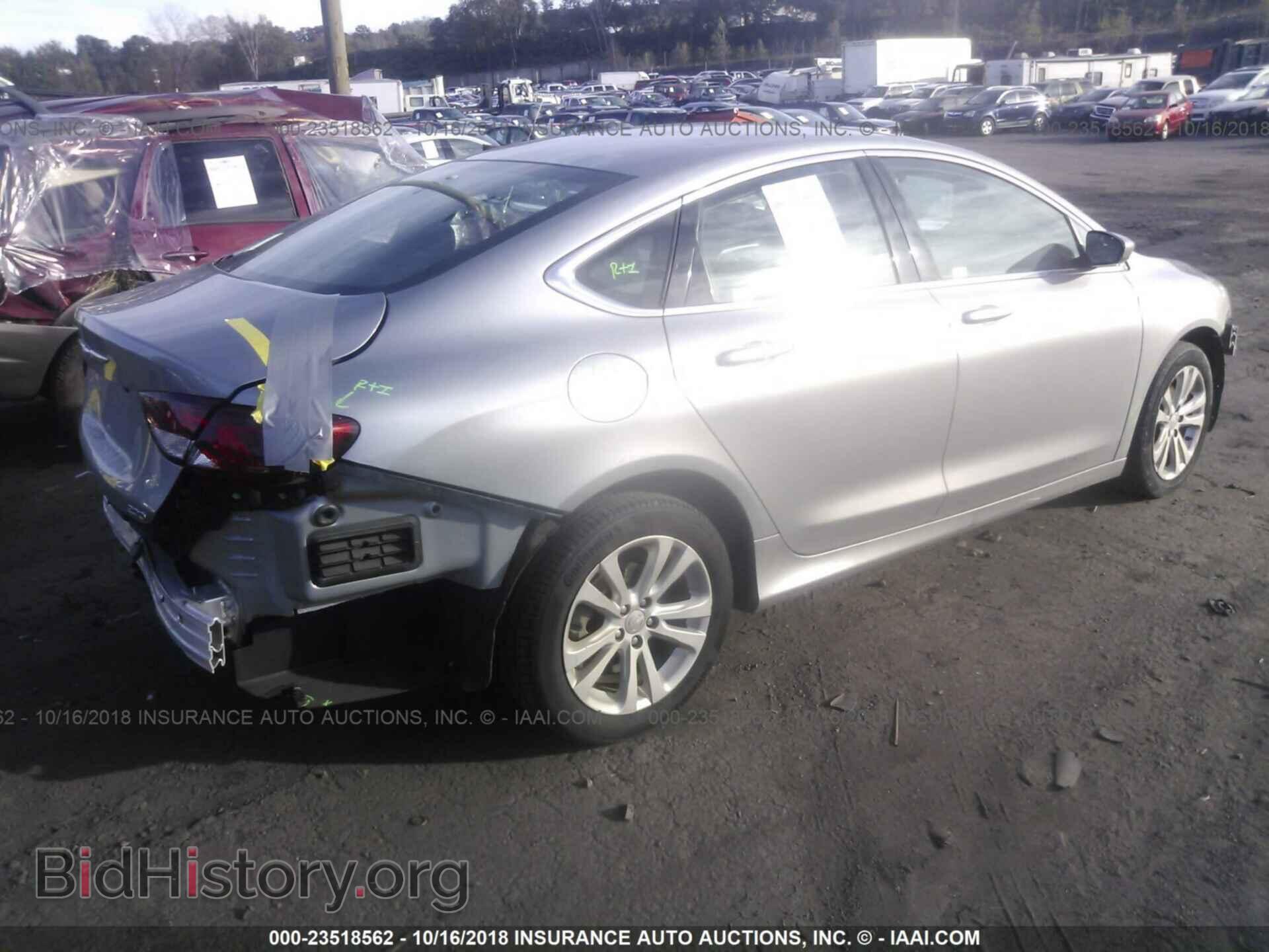 2015 Chrysler 200 - VIN: 1C3CCCABXFN703045 - Фото 4