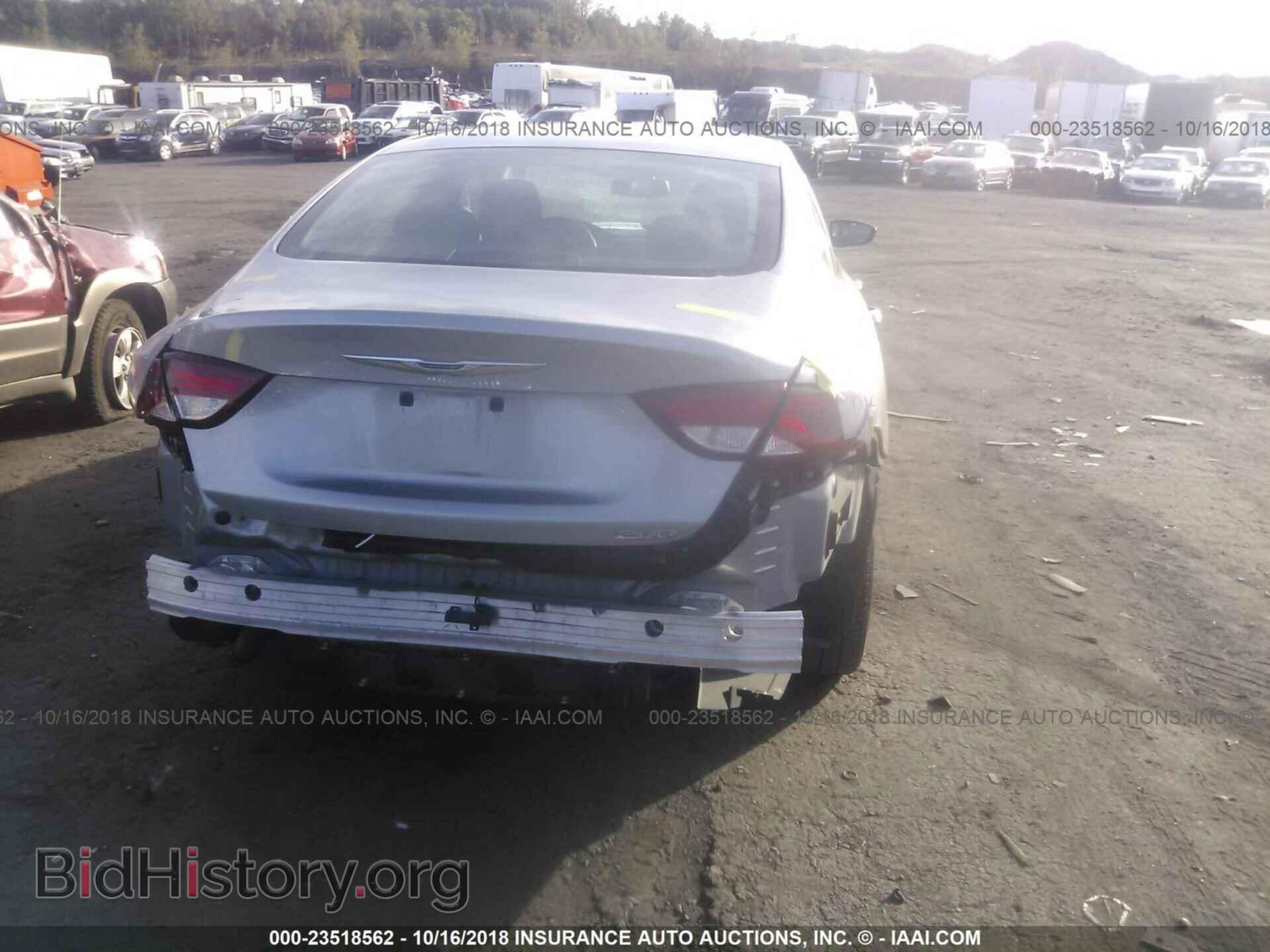 2015 Chrysler 200 - VIN: 1C3CCCABXFN703045 - Фото 6