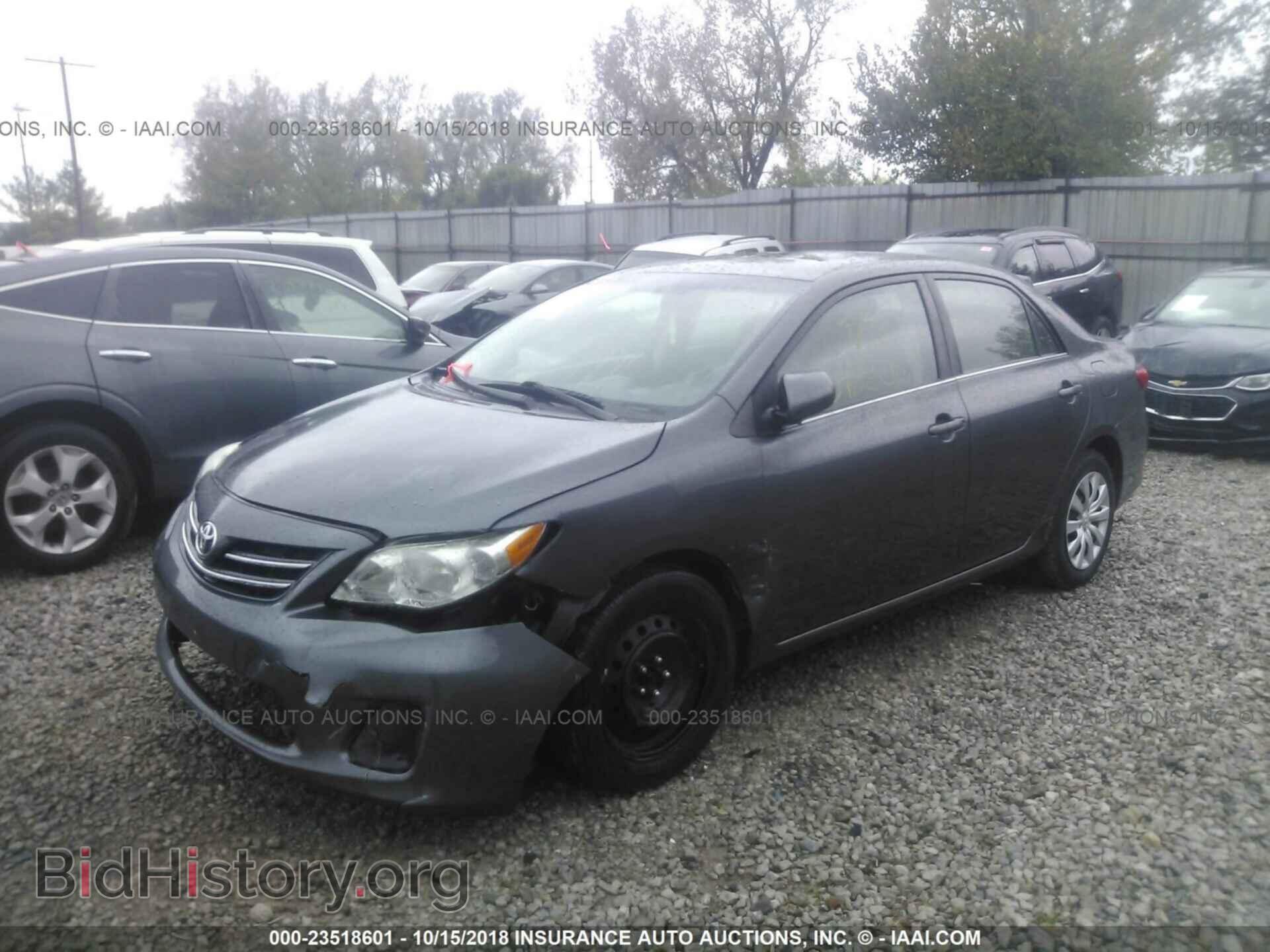 2013 Toyota Corolla - VIN: 5YFBU4EEXDP173819 - Фото 2