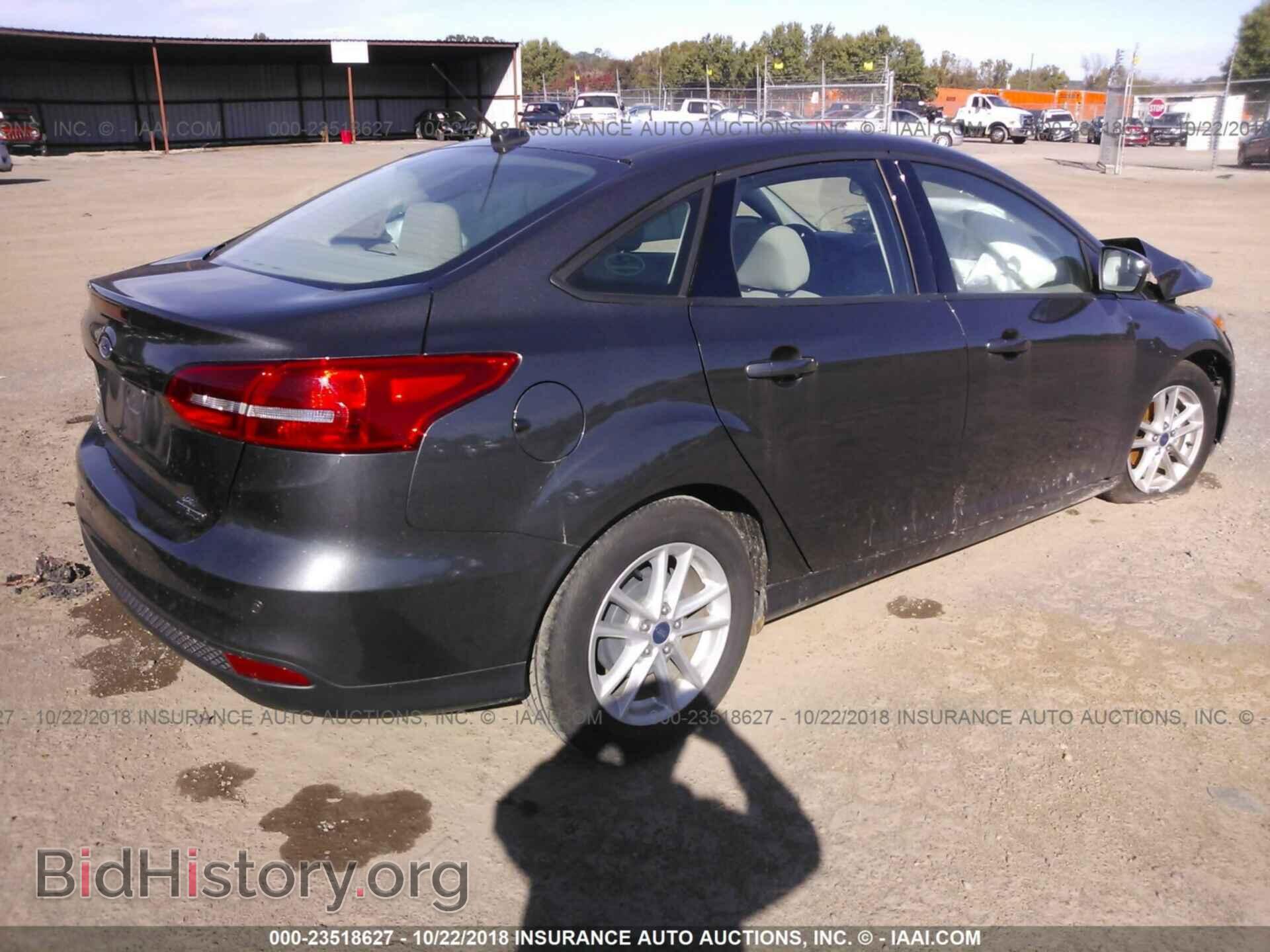 2015 Ford Focus - VIN: 1FADP3F27FL354053 - Фото 4