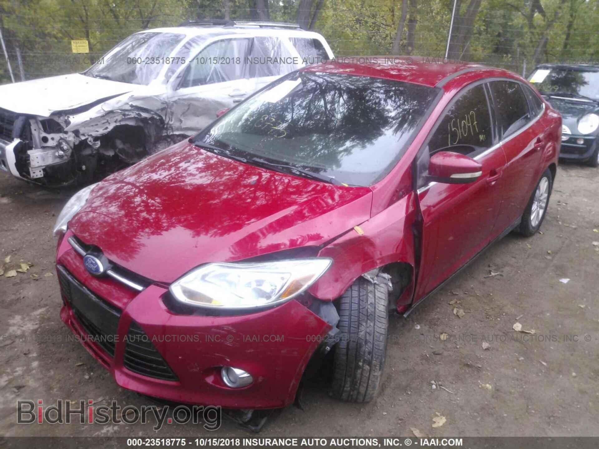 2012 Ford Focus - VIN: 1FAHP3H27CL128475 - Фото 2