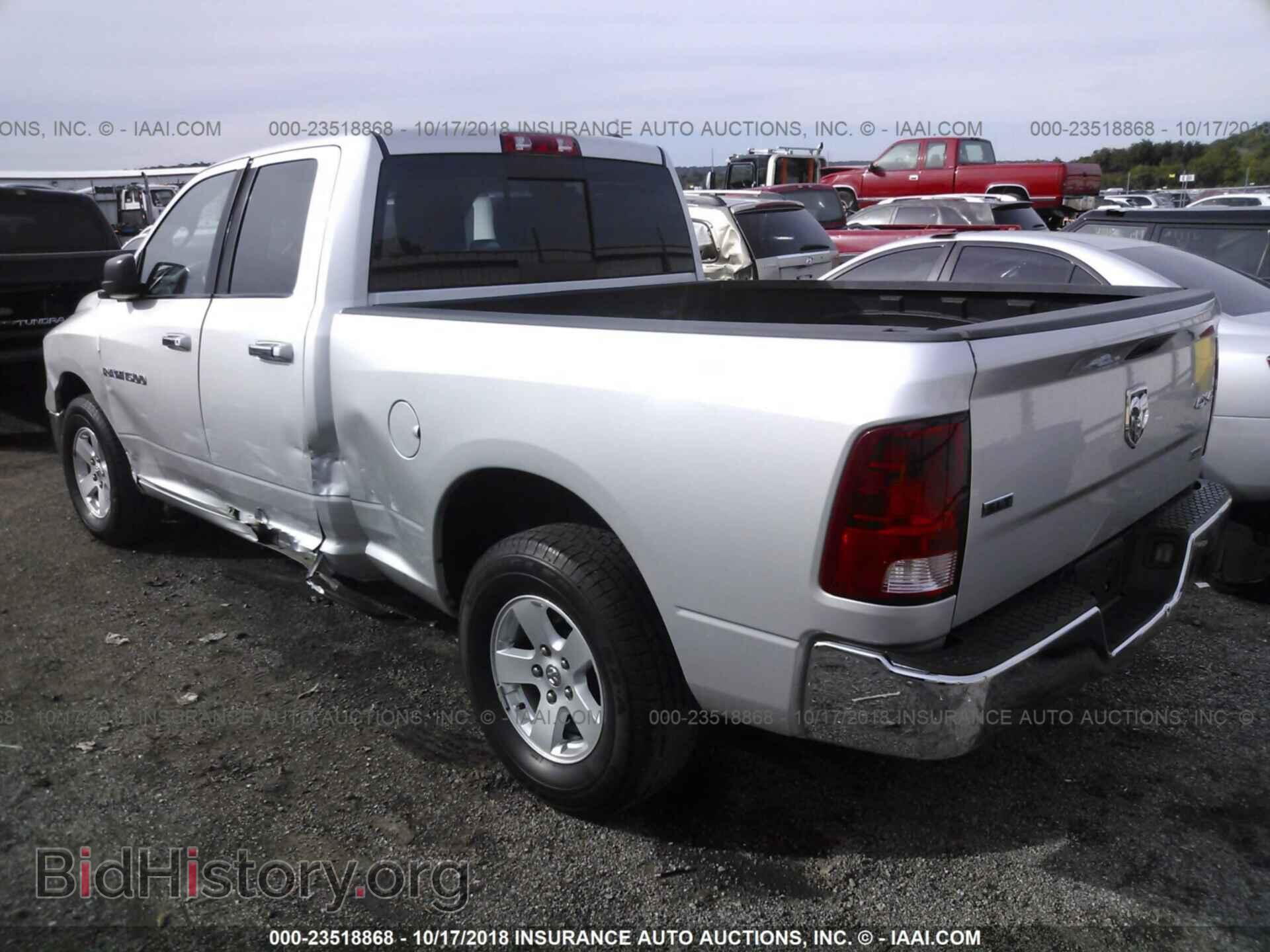2011 Dodge Ram 1500 - VIN: 1D7RB1GP8BS672945 - Фото 3