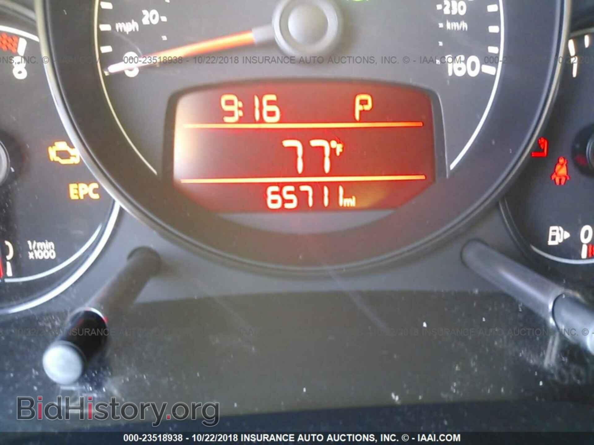 2012 Volkswagen Beetle - VIN: 3VWVA7AT8CM606214 - Фото 7