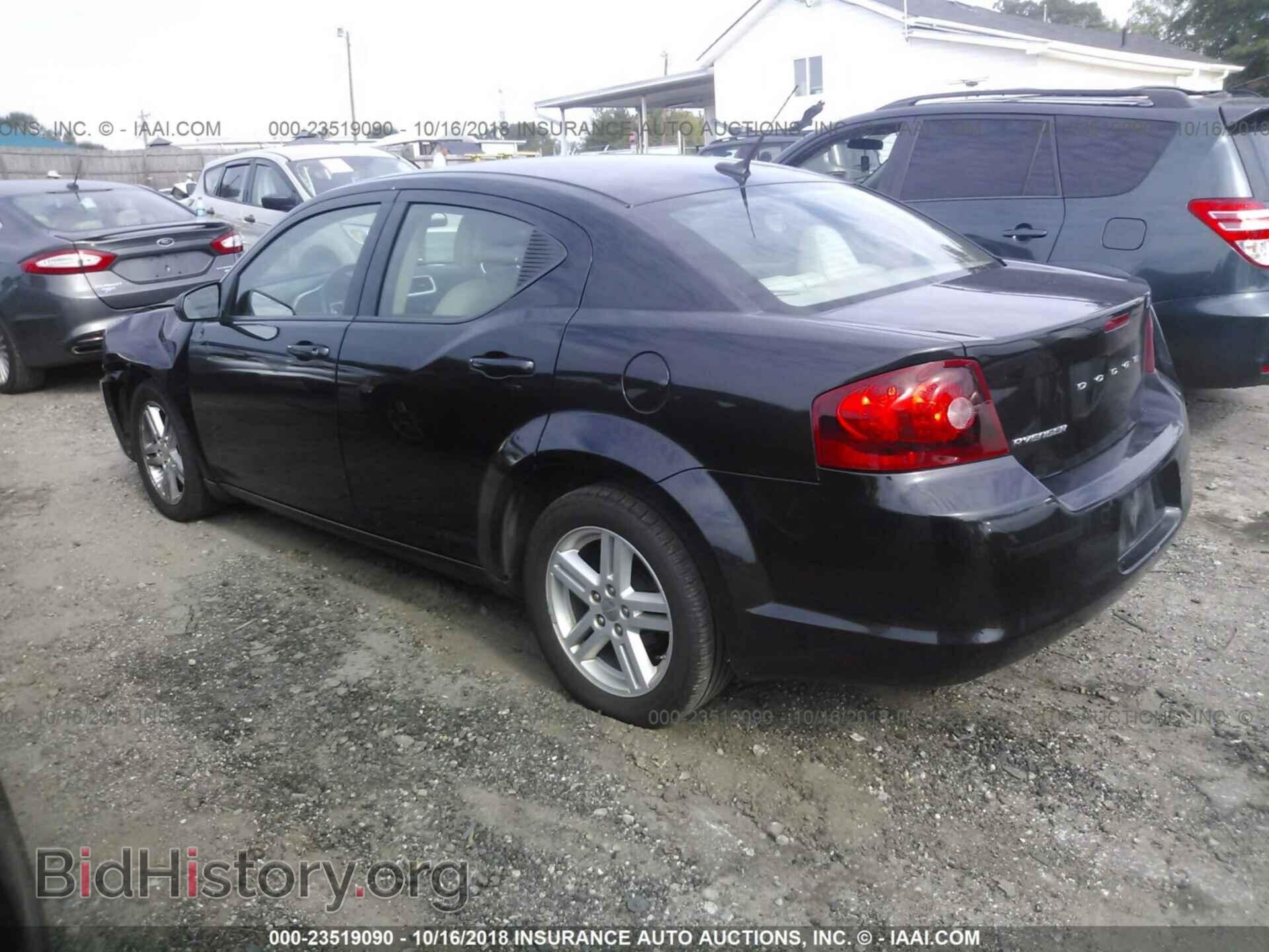 2011 Dodge Avenger - VIN: 1B3BD1FB1BN501949 - Фото 3