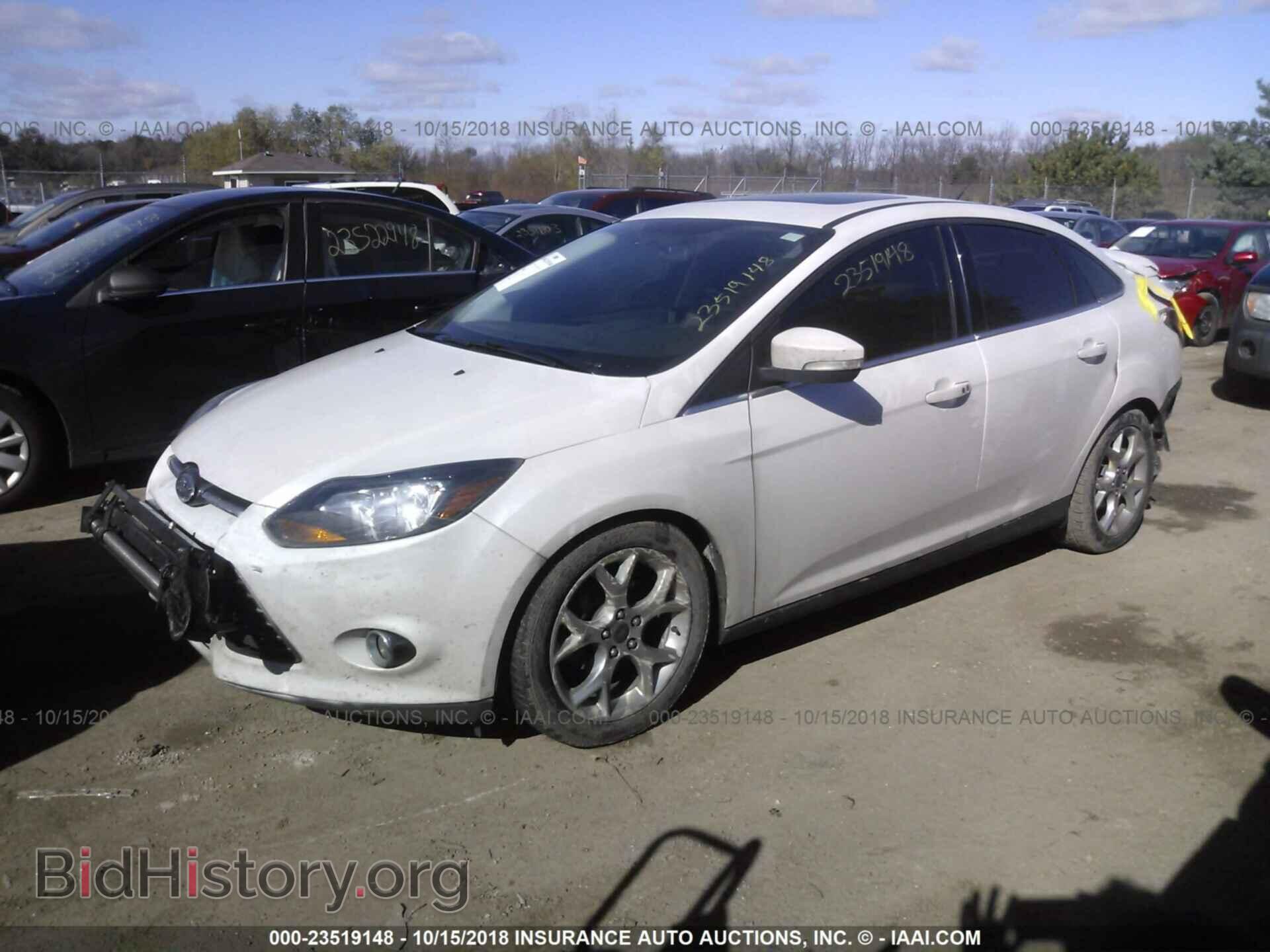 2014 Ford Focus - VIN: 1FADP3J21EL316307 - Photo 2