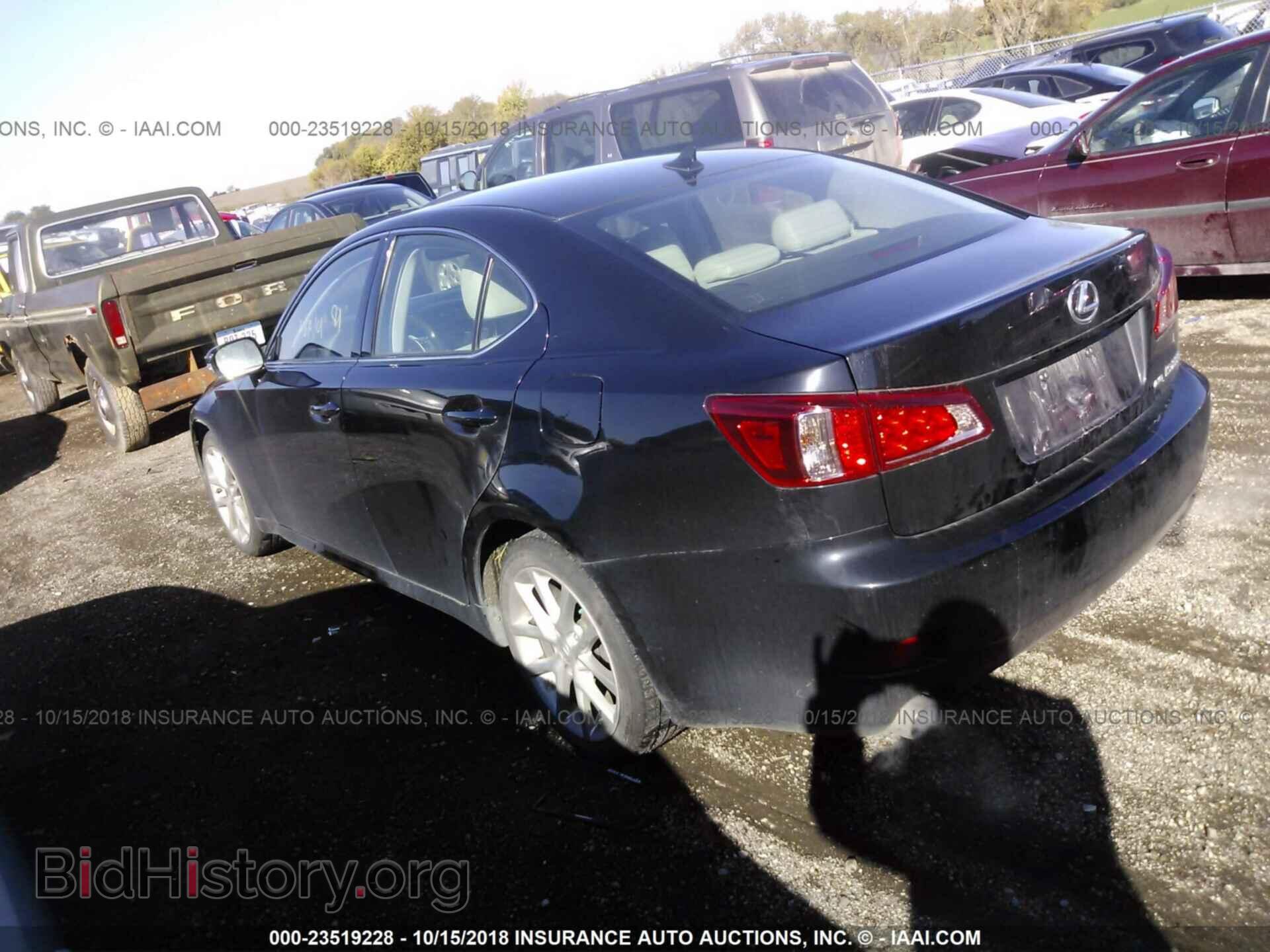 2012 LEXUS IS - VIN: JTHCF5C23C5053237 - Photo 3