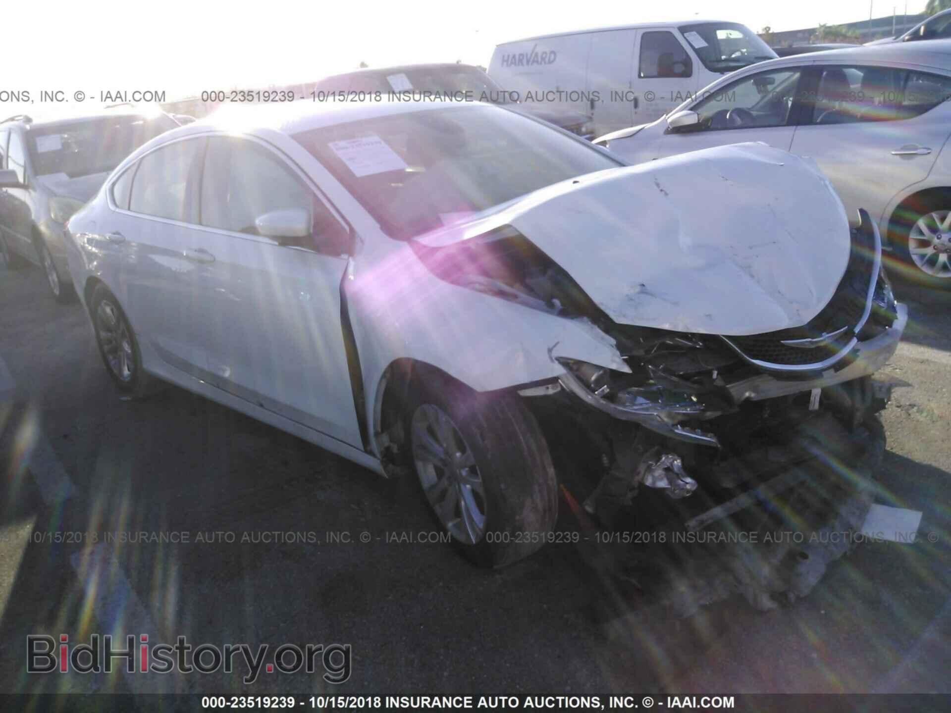 Photo 1C3CCCAB8FN743284 - Chrysler 200 2015
