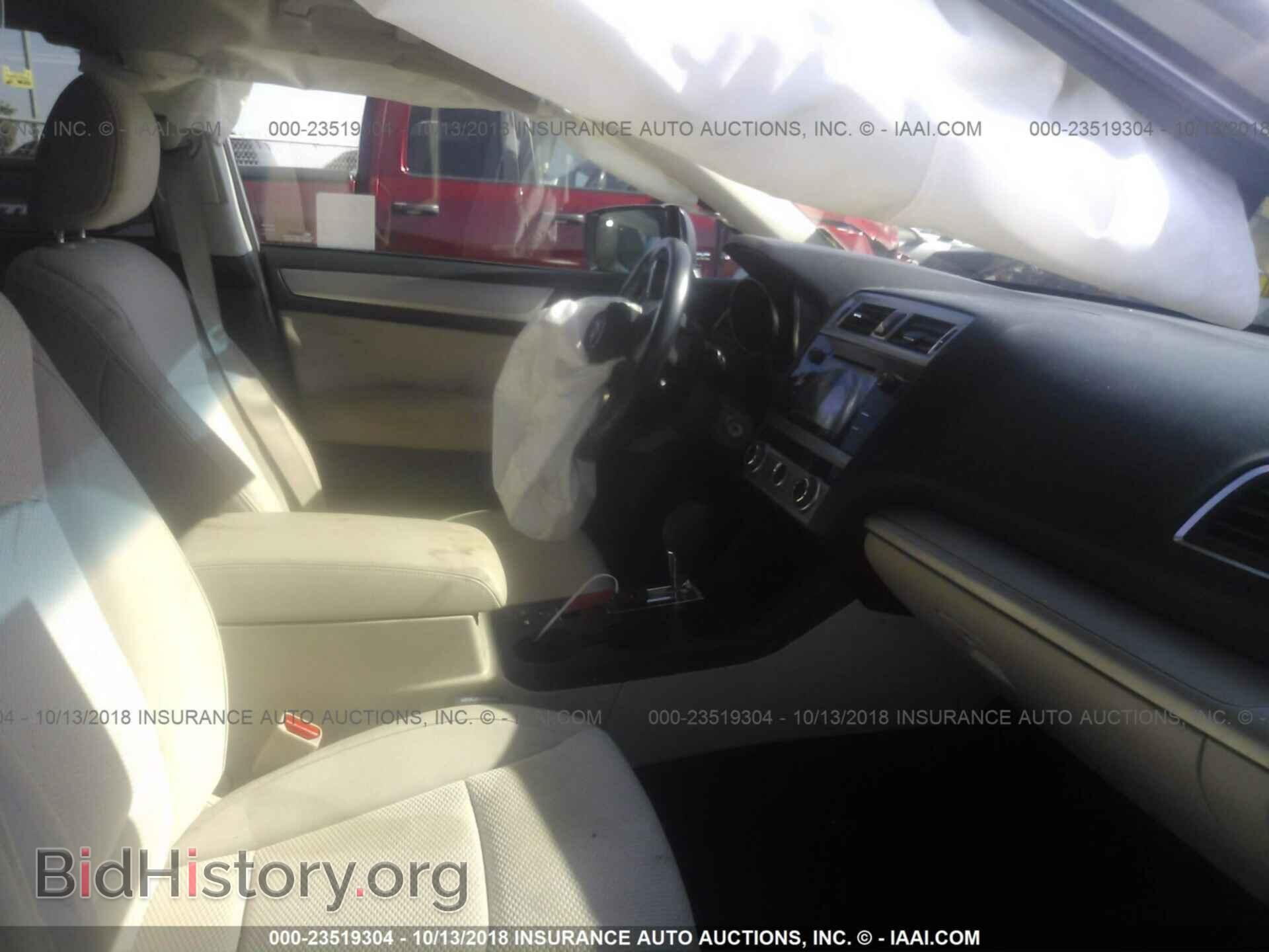 2016 Subaru Outback - VIN: 4S4BSACC2G3290390 - Фото 5