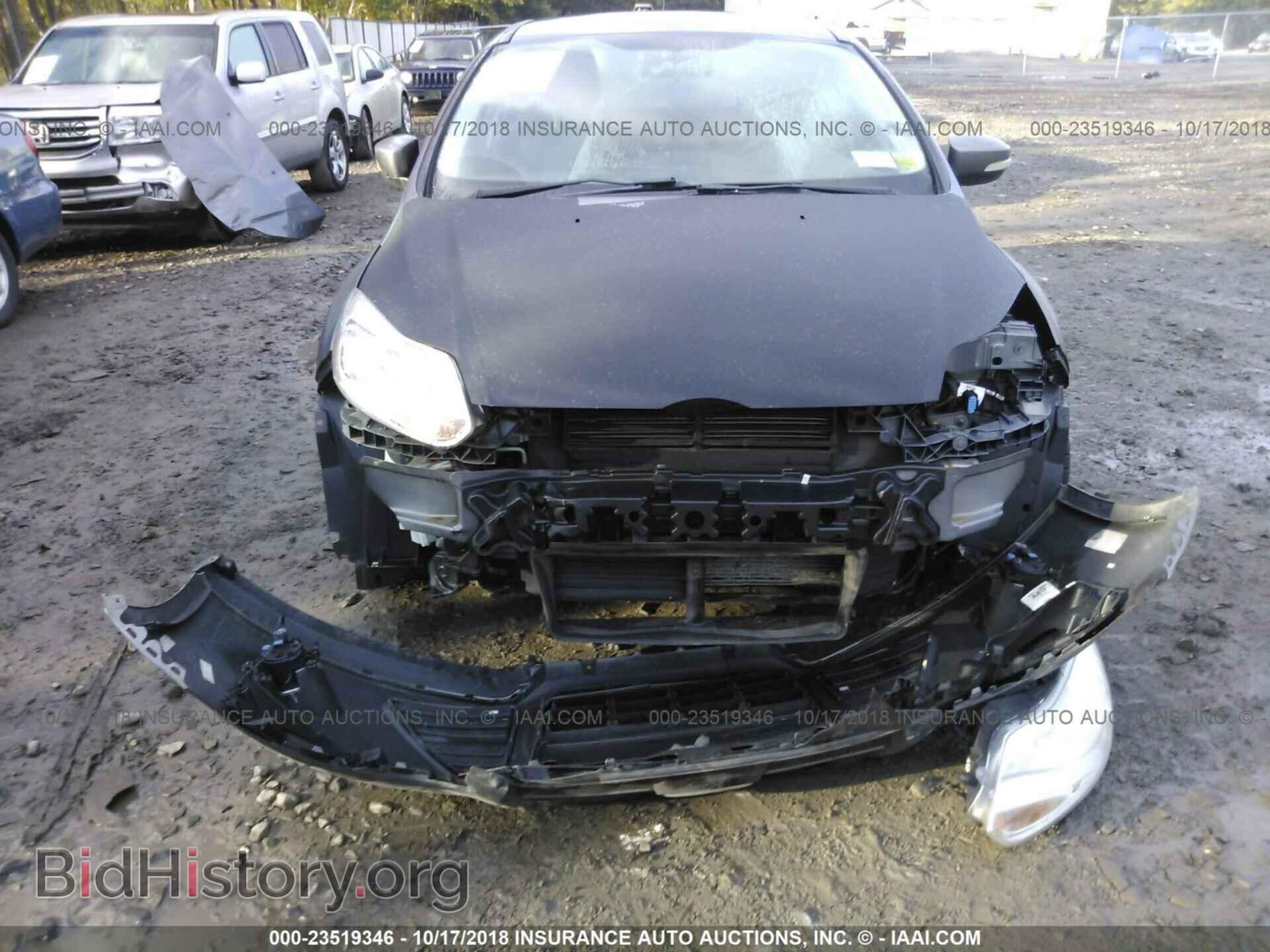 2012 Ford Focus - VIN: 1FAHP3F27CL125014 - Photo 6