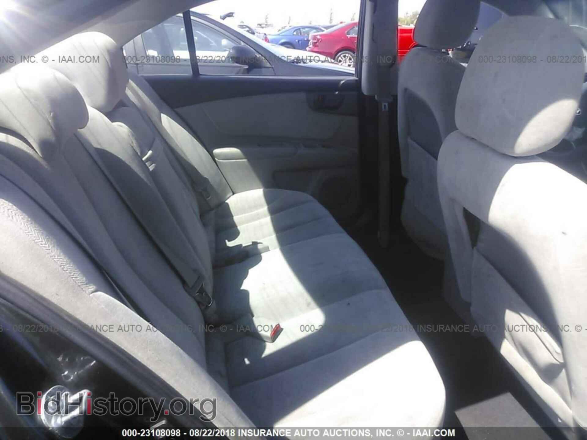 2009 KIA OPTIMA - VIN: KNAGE228895348267 - Фото 8