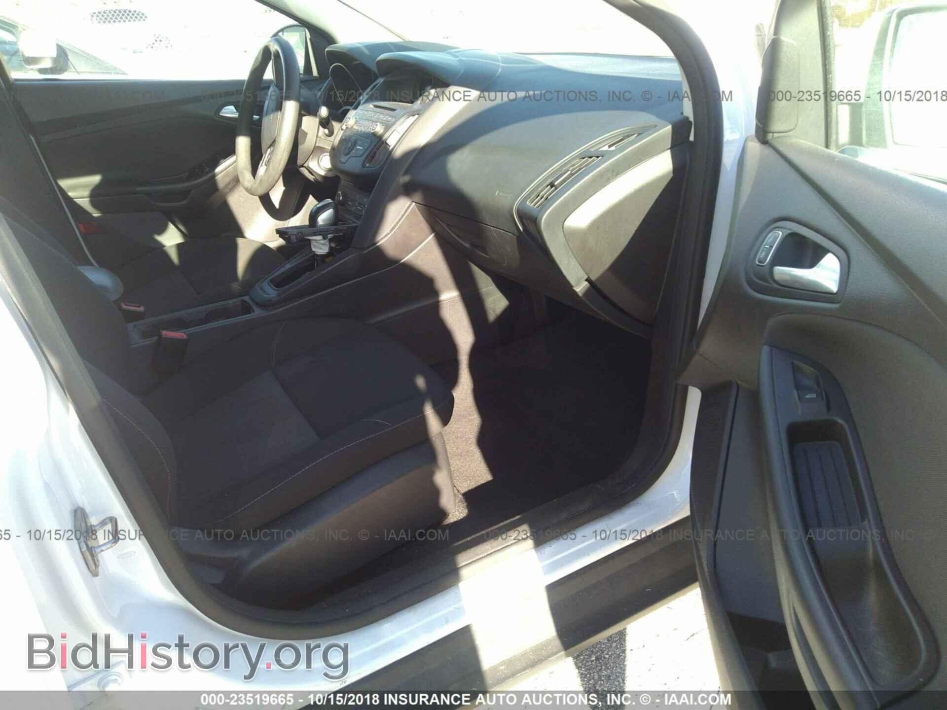 2015 Ford Focus - VIN: 1FADP3F27FL252834 - Photo 5