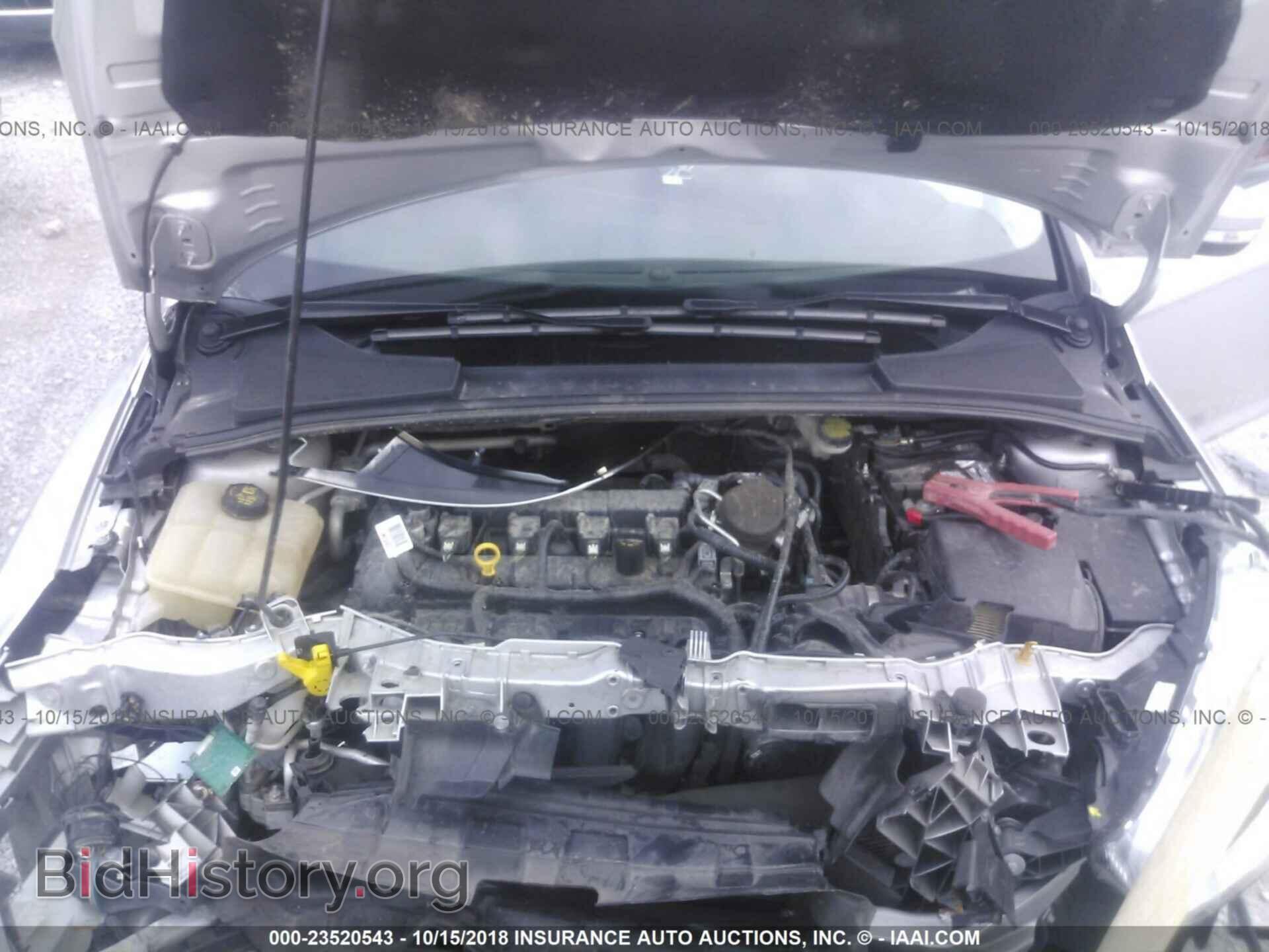 2016 Ford Focus - VIN: 1FADP3N28GL298885 - Photo 10