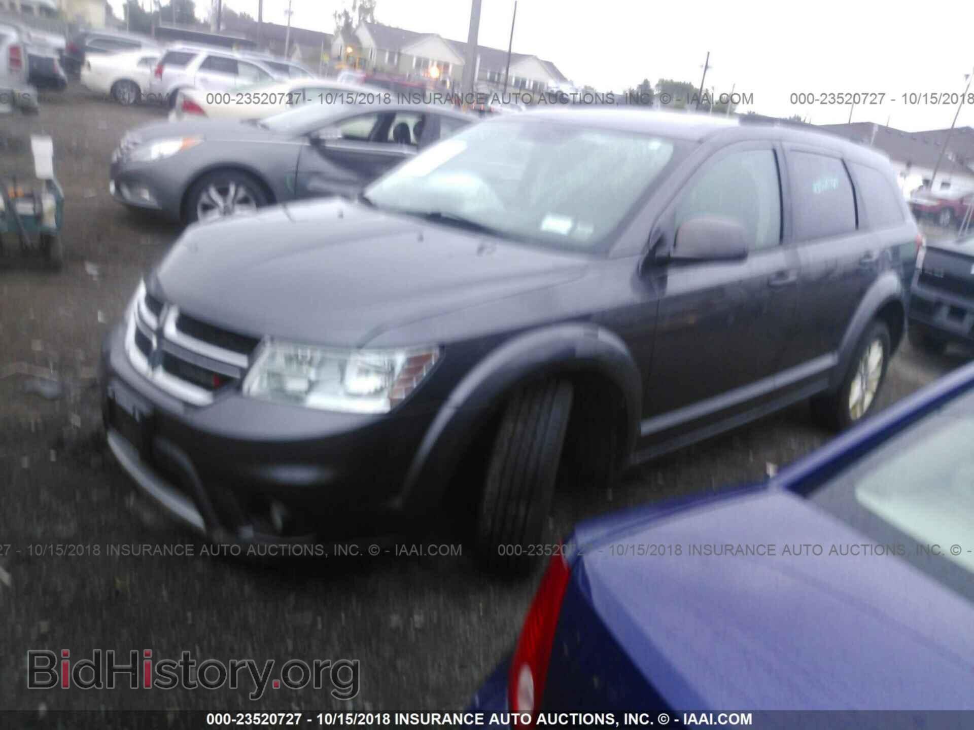 2014 Dodge Journey - VIN: 3C4PDDBG5ET297622 - Фото 2