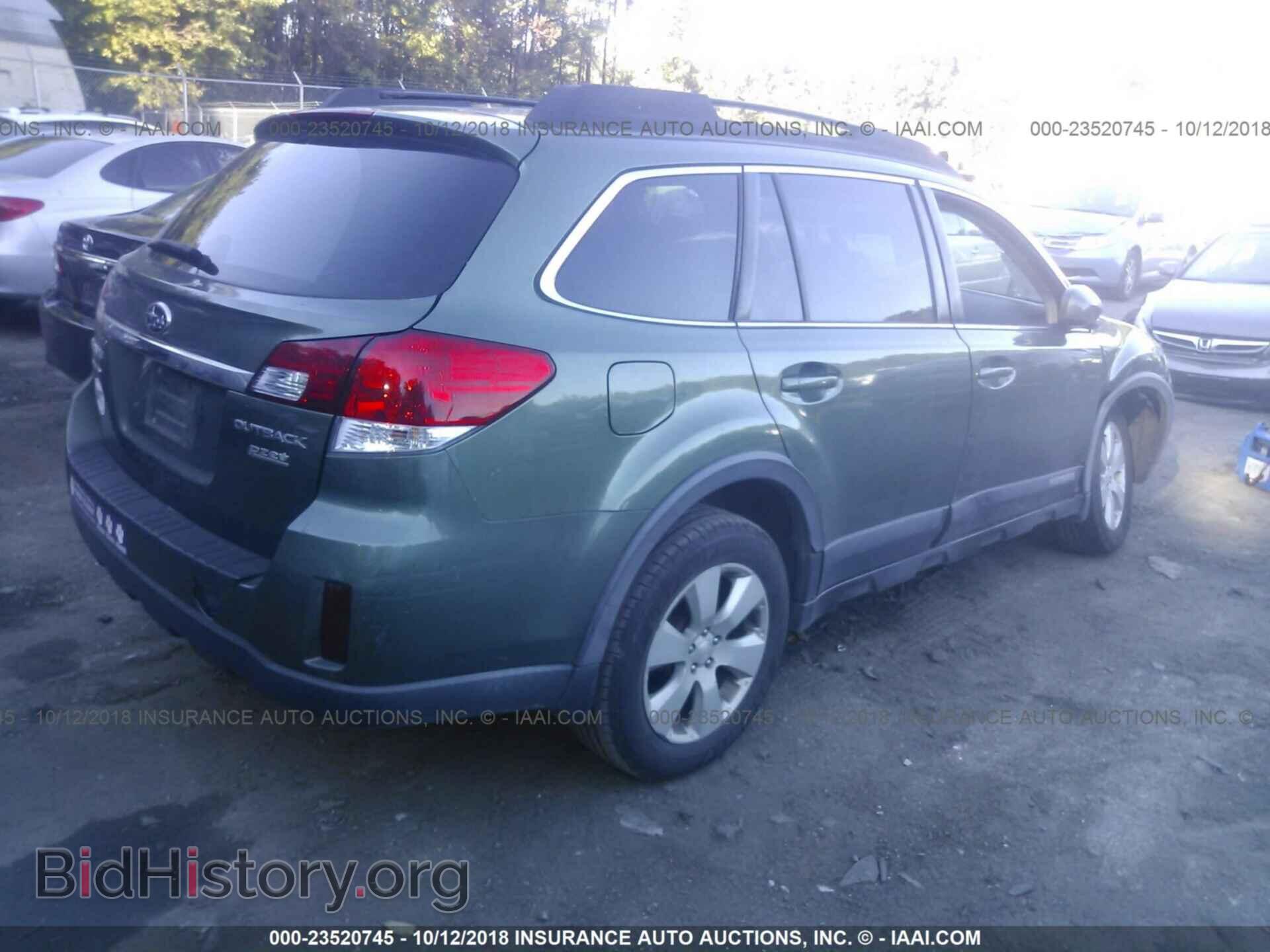 2011 Subaru Outback - VIN: 4S4BRBCCXB3397049 - Фото 4