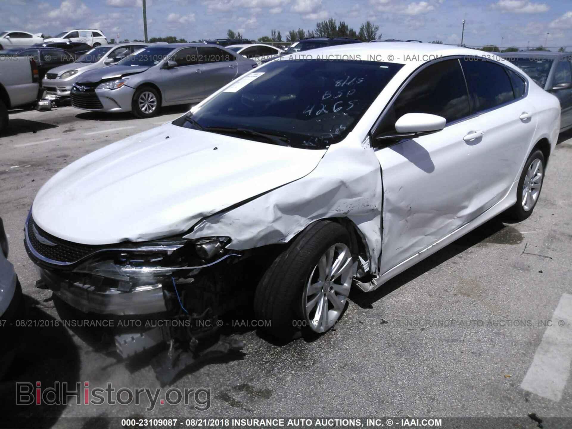 2015 CHRYSLER 200 - VIN: 1C3CCCAB3FN734265 - Photo 2