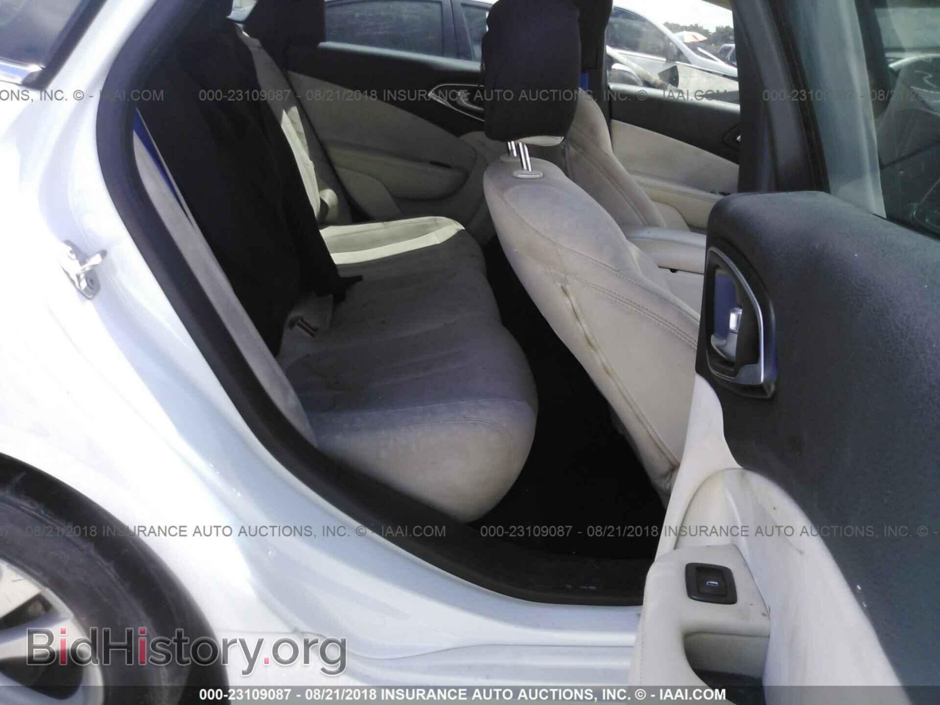2015 CHRYSLER 200 - VIN: 1C3CCCAB3FN734265 - Photo 8
