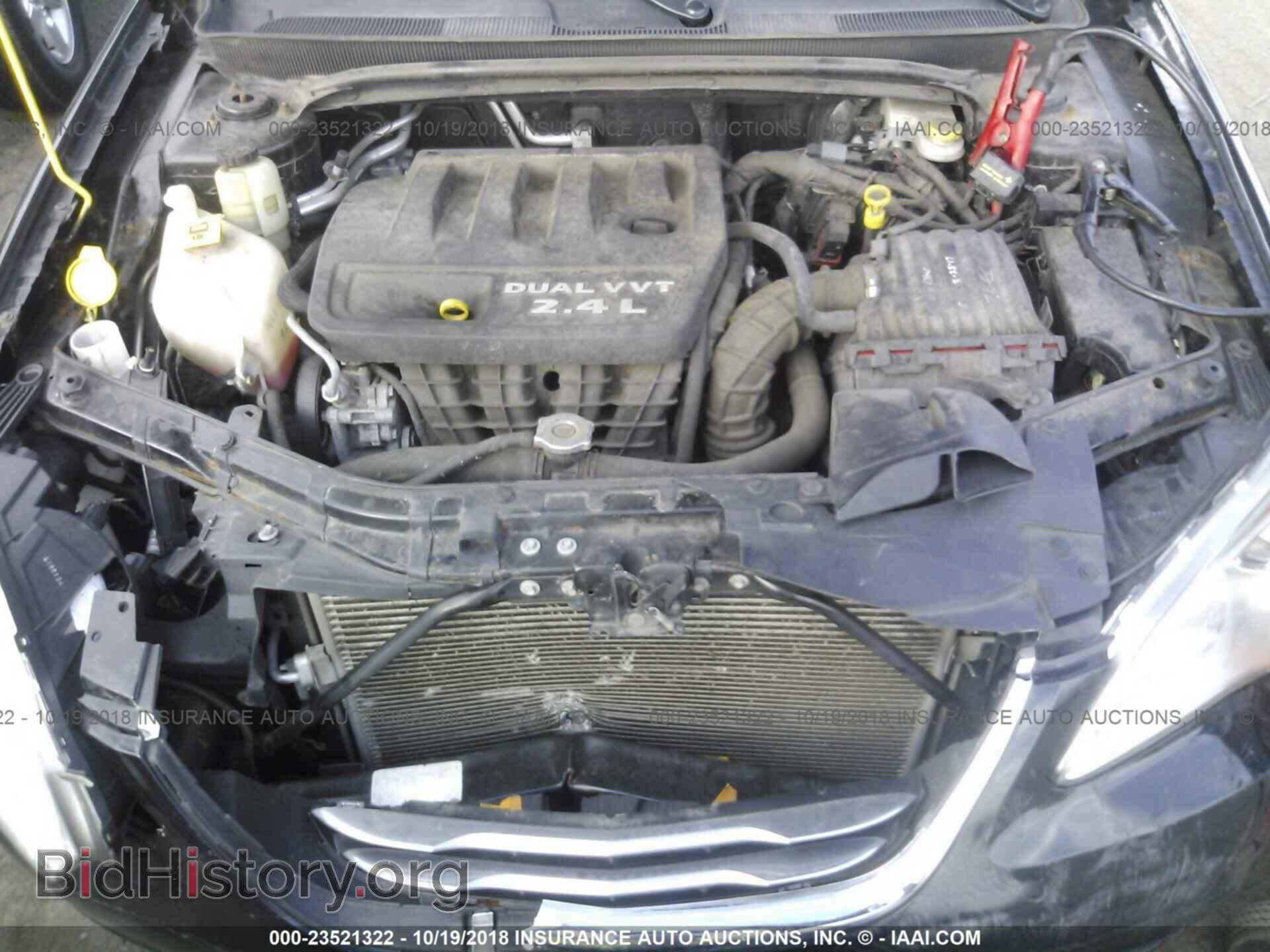 2014 Chrysler 200 - VIN: 1C3CCBBB0EN100855 - Photo 10