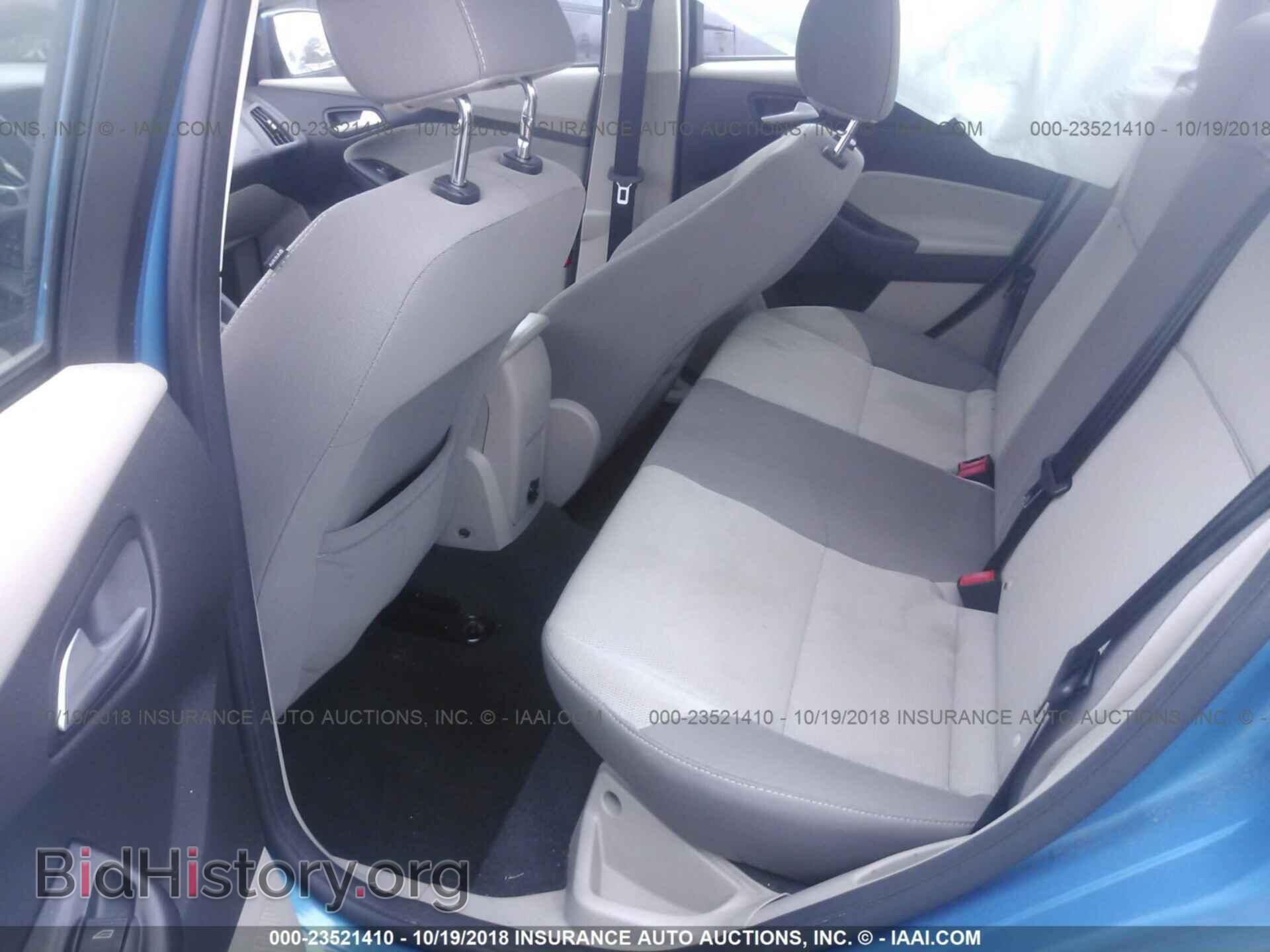 2013 Ford Focus - VIN: 1FADP3F2XDL330701 - Photo 8