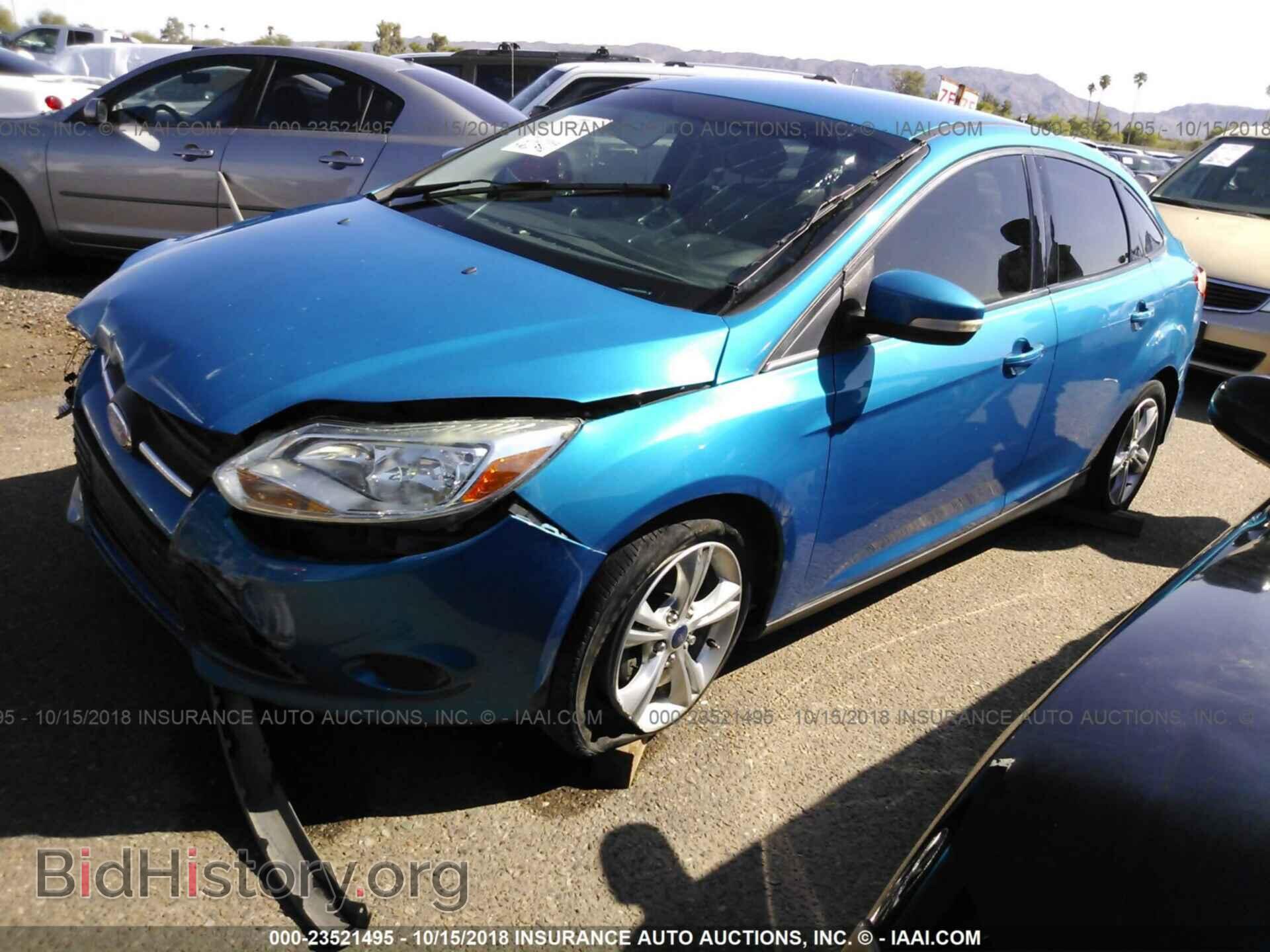 2014 Ford Focus - VIN: 1FADP3F24EL363596 - Фото 2