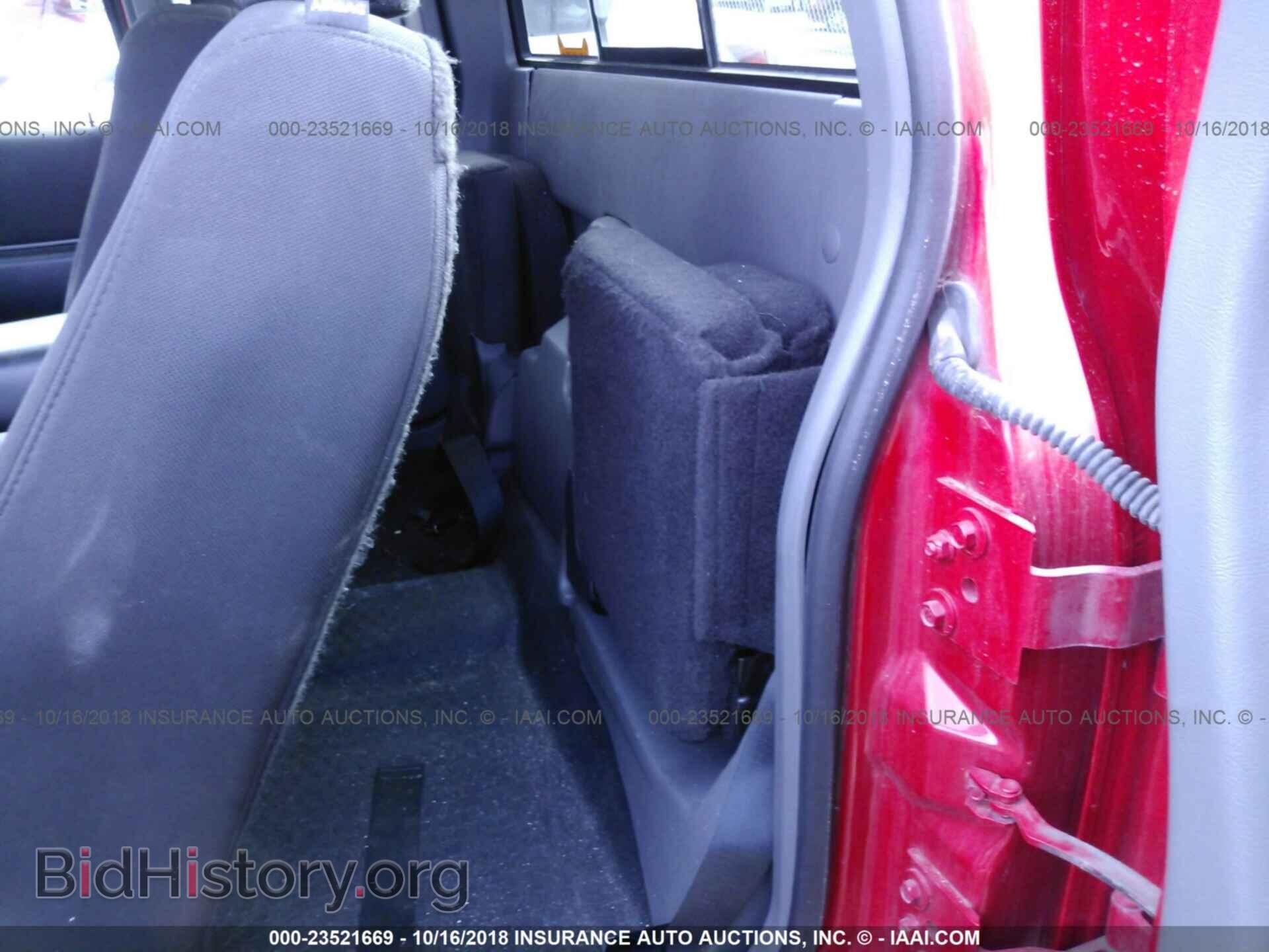 2011 FORD RANGER - VIN: 1FTLR4FE5BPA46186 - Фото 8