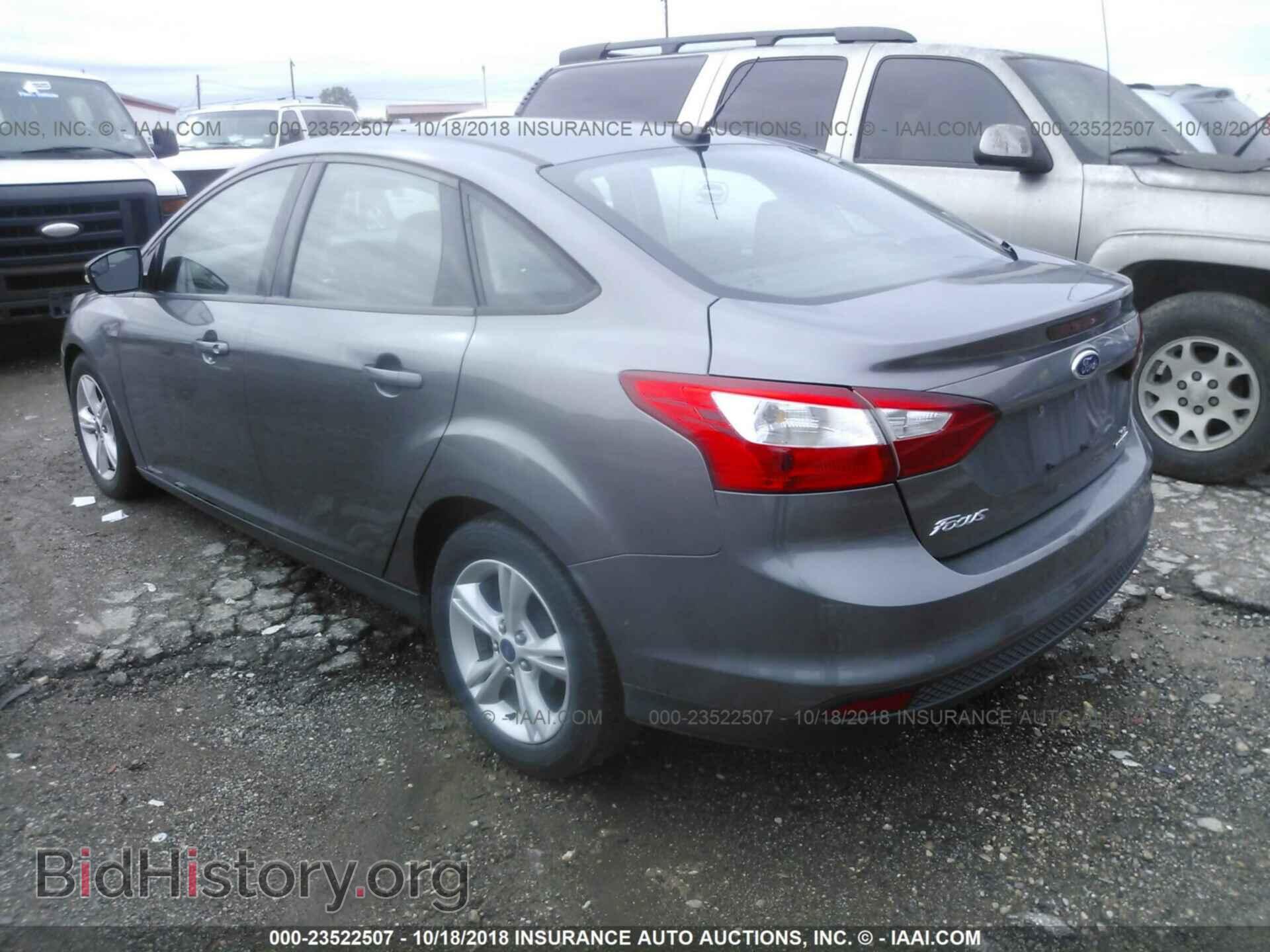 2014 Ford Focus - VIN: 1FADP3F20EL414804 - Фото 3