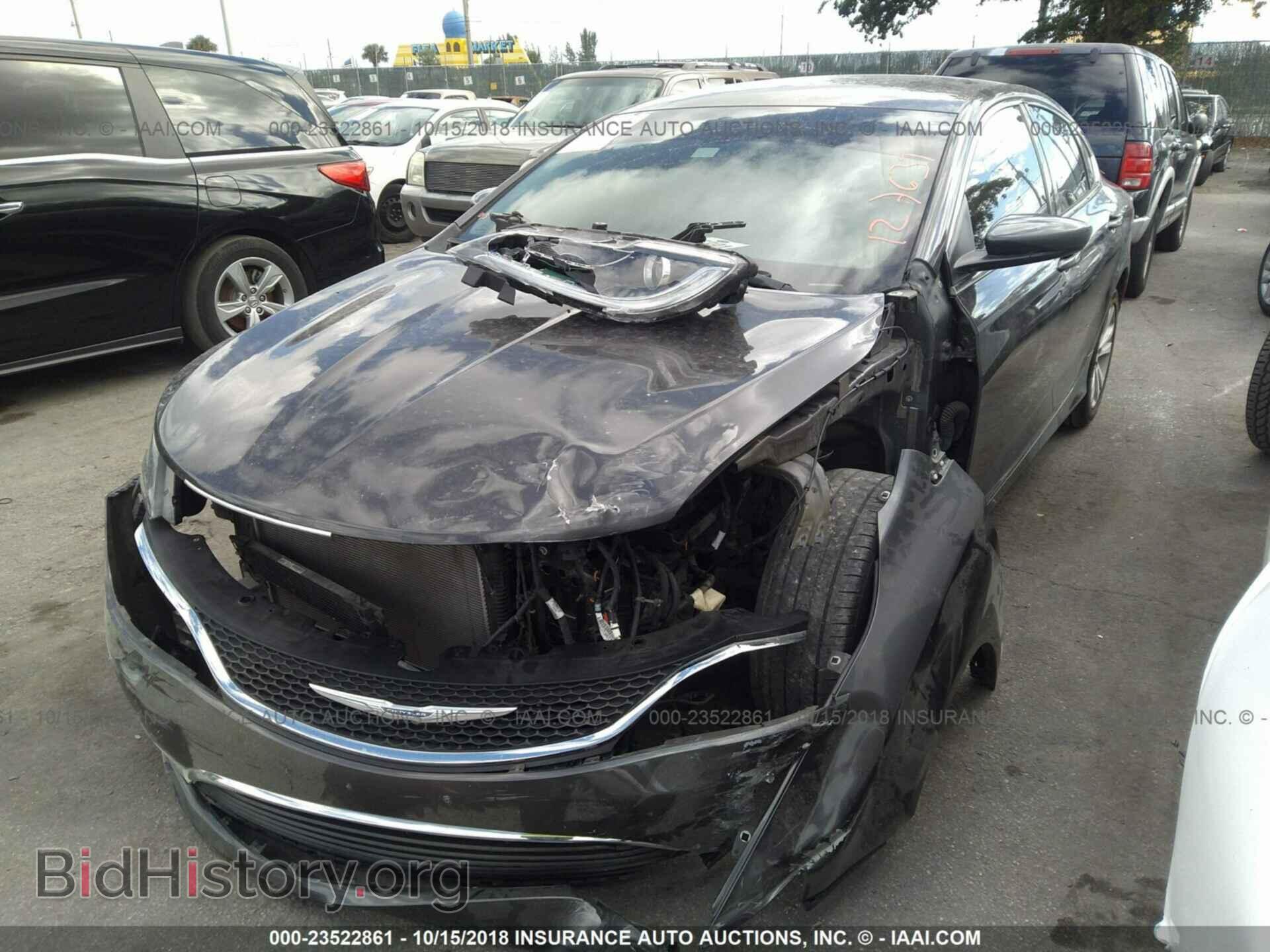 2016 Chrysler 200 - VIN: 1C3CCCAB5GN127639 - Photo 6