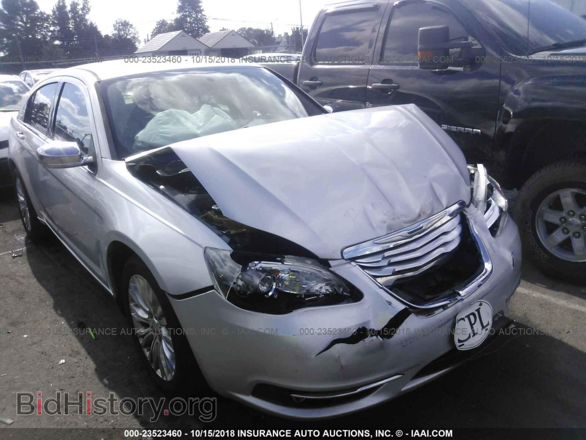 2011 Chrysler 200 - VIN: 1C3BC2FG3BN568995 - Фото 6